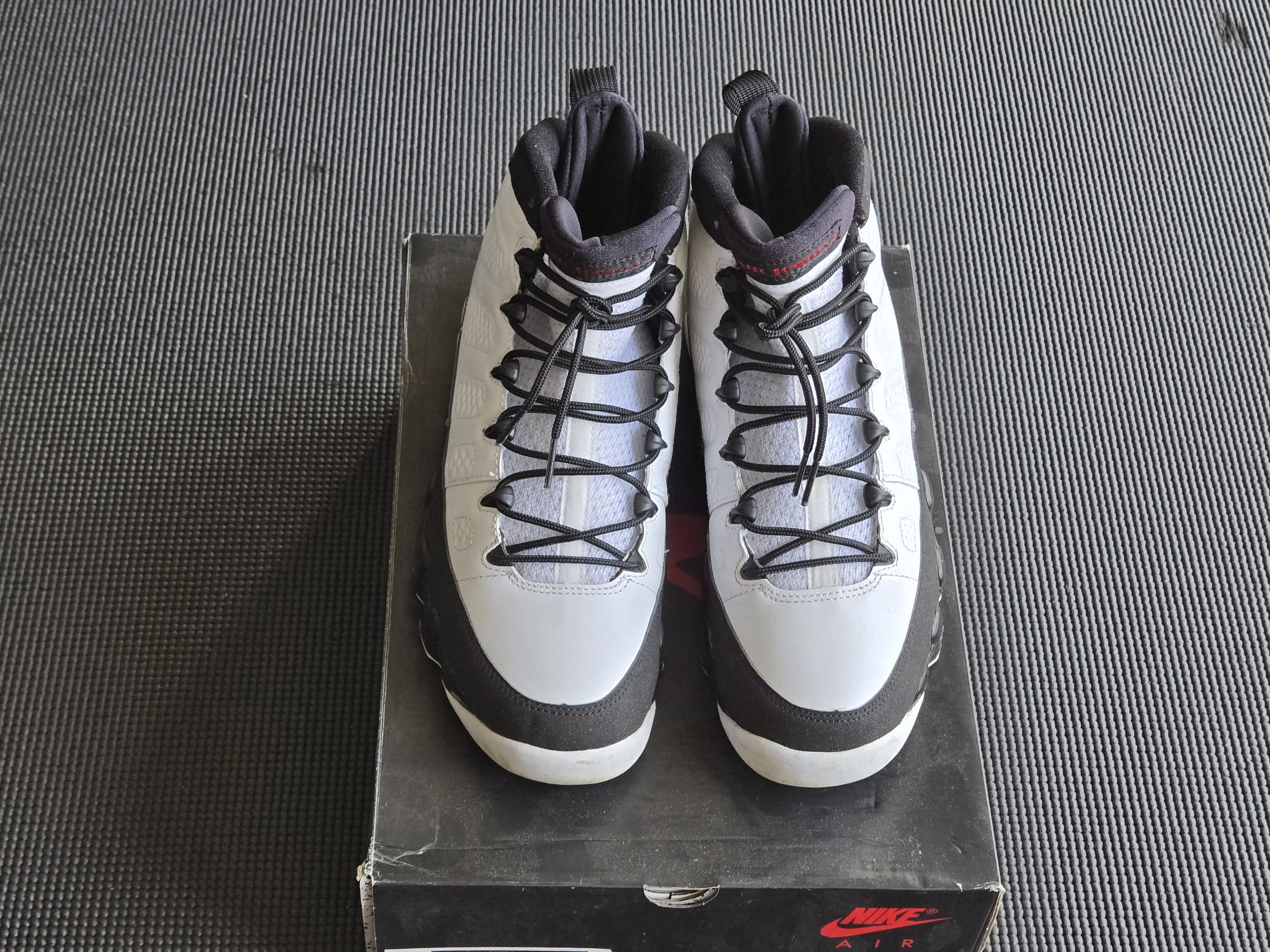 Nike Air Jordan 9 IX Retro 2008 No Box Size 9.5 Size US 9.5 / EU 42-43 - 2 Thumbnail