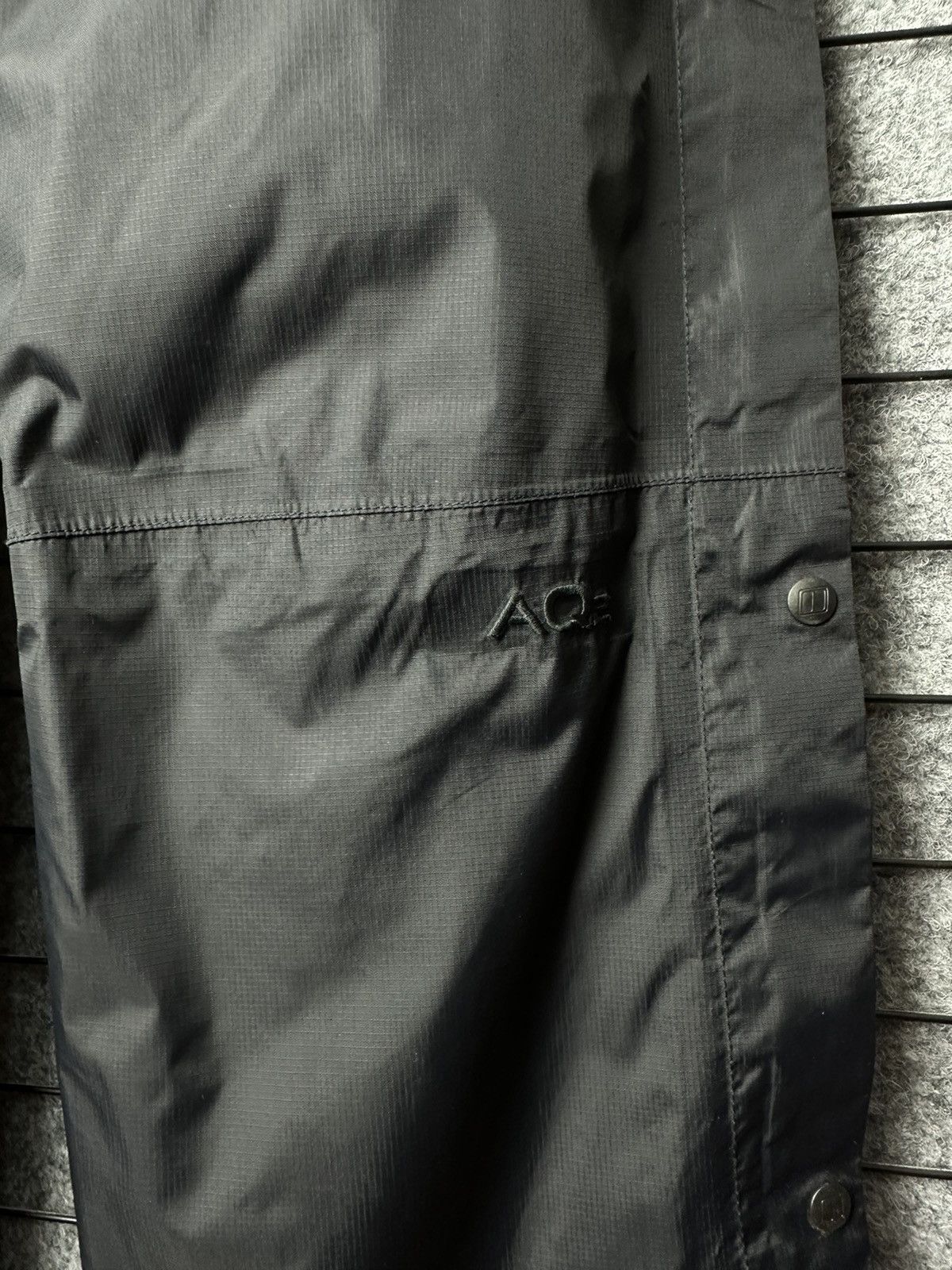 Berghaus Berghaus Outdoor Techwear Snap Button Nylon Pants Size 12 Size 26" / US 2 / IT 38 - 2 Thumbnail