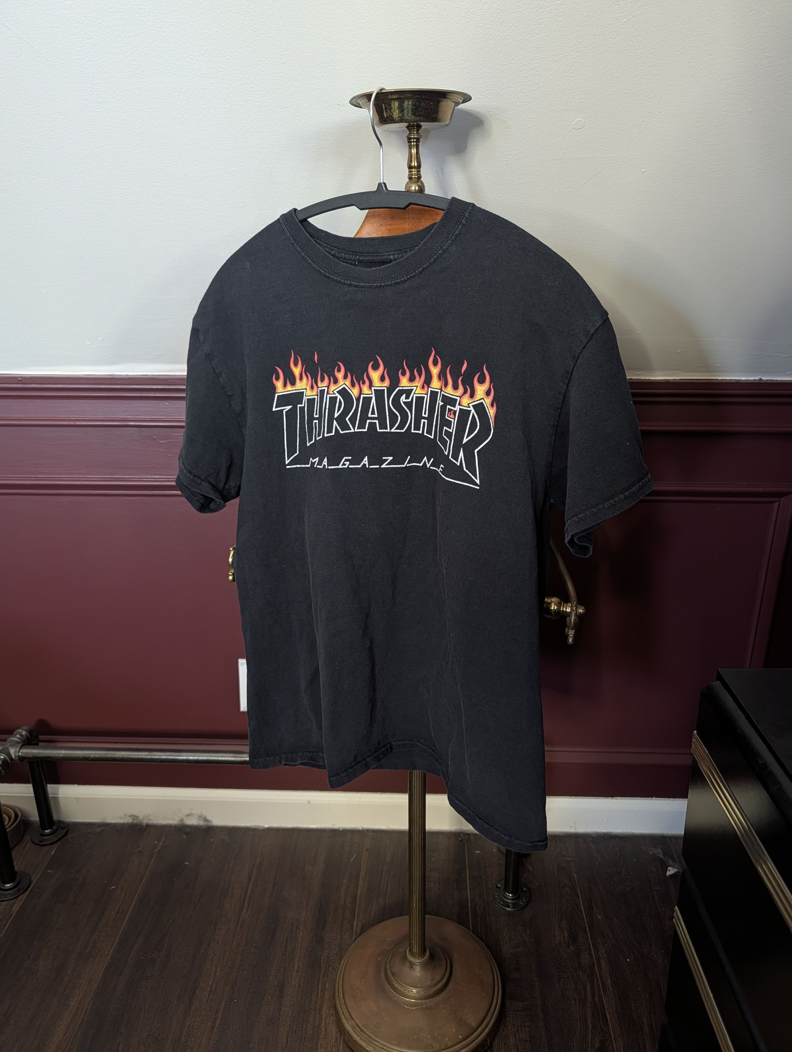 Thrasher Official logo print graphic black t-shirt medium Size US M / EU 48-50 / 2 - 1 Thumbnail