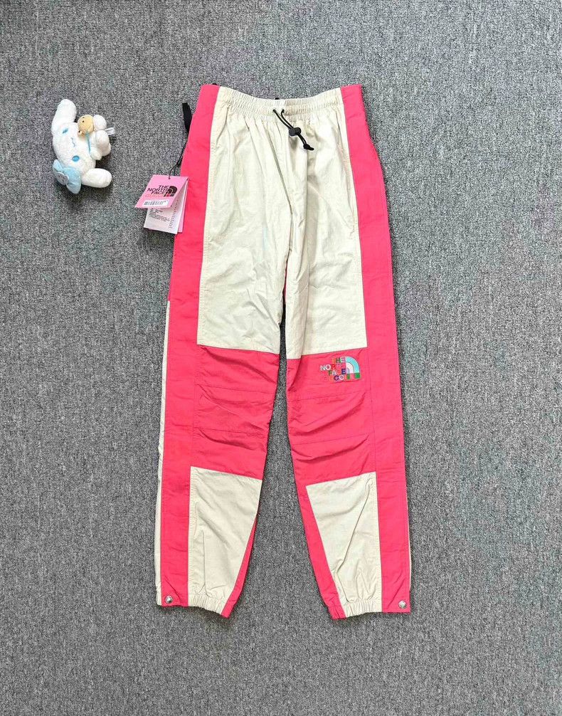 Gucci Gucci x TNF Color Block Embroidered Pants Size US 26 / EU 42 - 1 Thumbnail