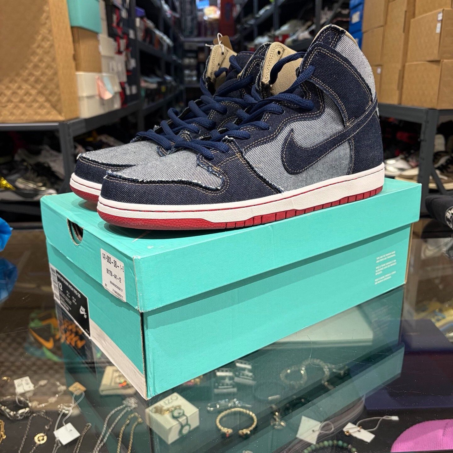 Nike Nike Blue Lowtop Sneakers 12 Men Size US 12 / EU 45 - 1 Thumbnail