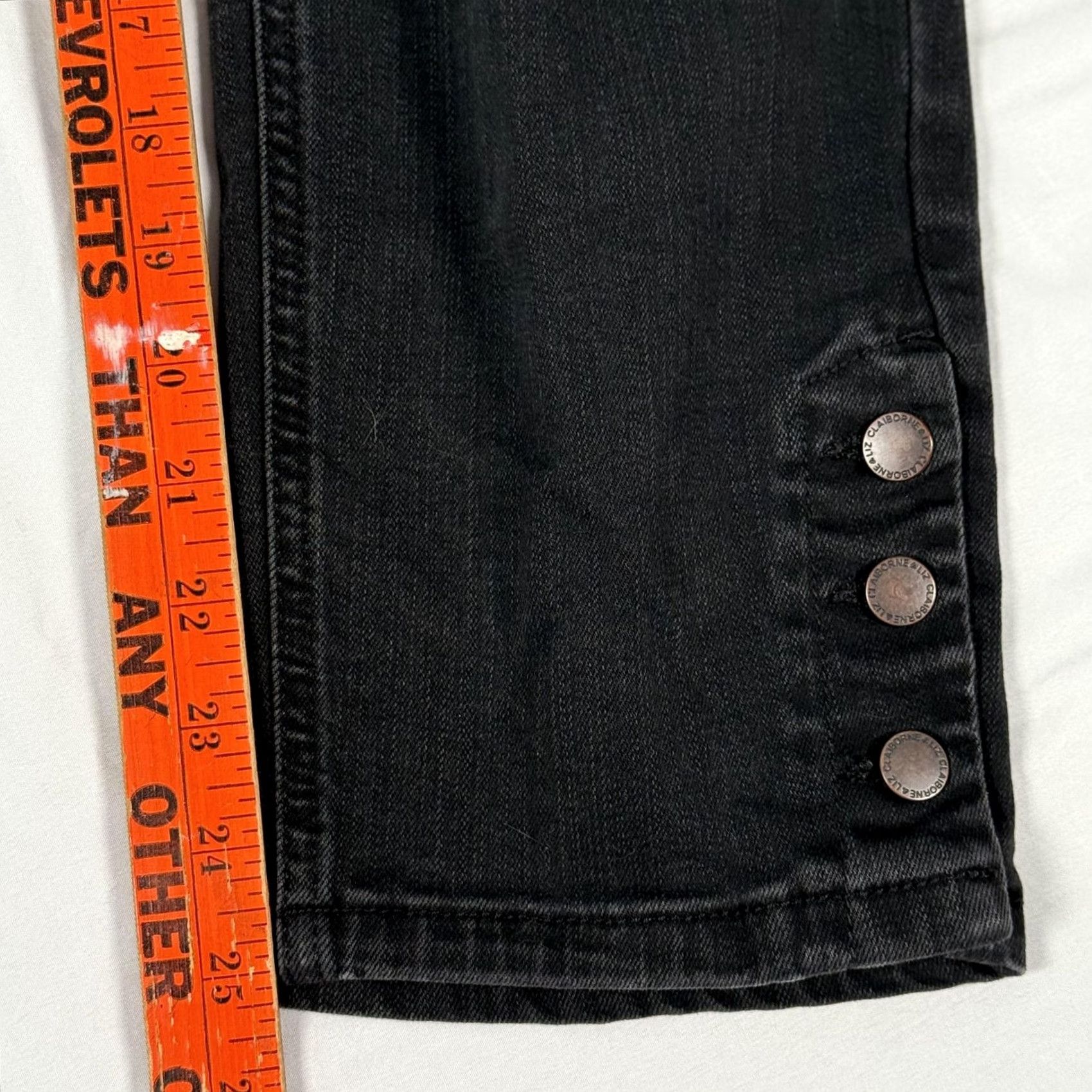 Liz Claiborne Liz Claiborne Jegging Amber Pull-On Black 12 Slim Ankle 25in Inseam Jeans Women’s Size 34" / US 12 / IT 48 - 7 Thumbnail