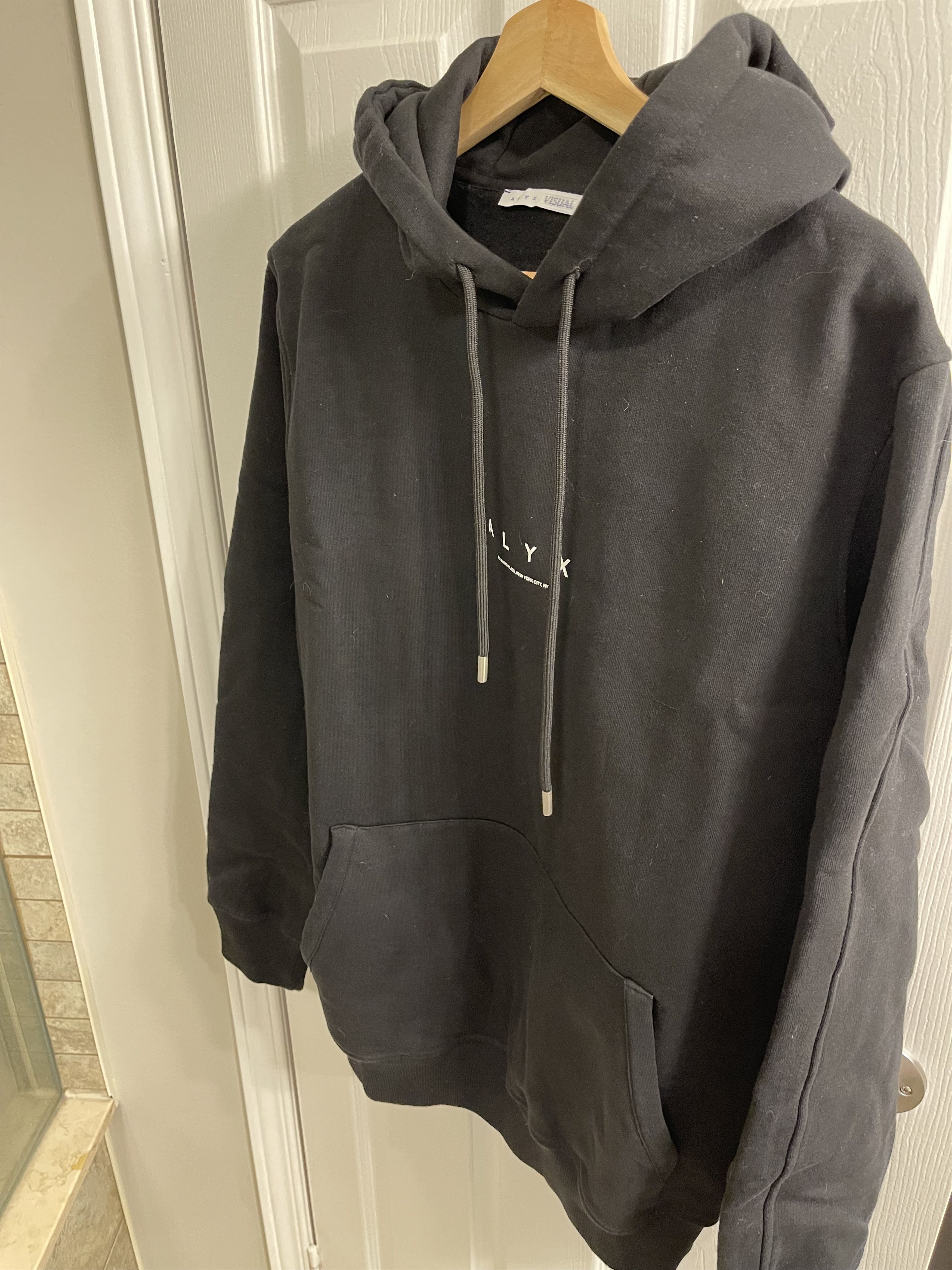 1017 ALYX 9SM 1017 ALYX 9SM Logo Hoodie Size US XL / EU 56 / 4 - 1 Thumbnail