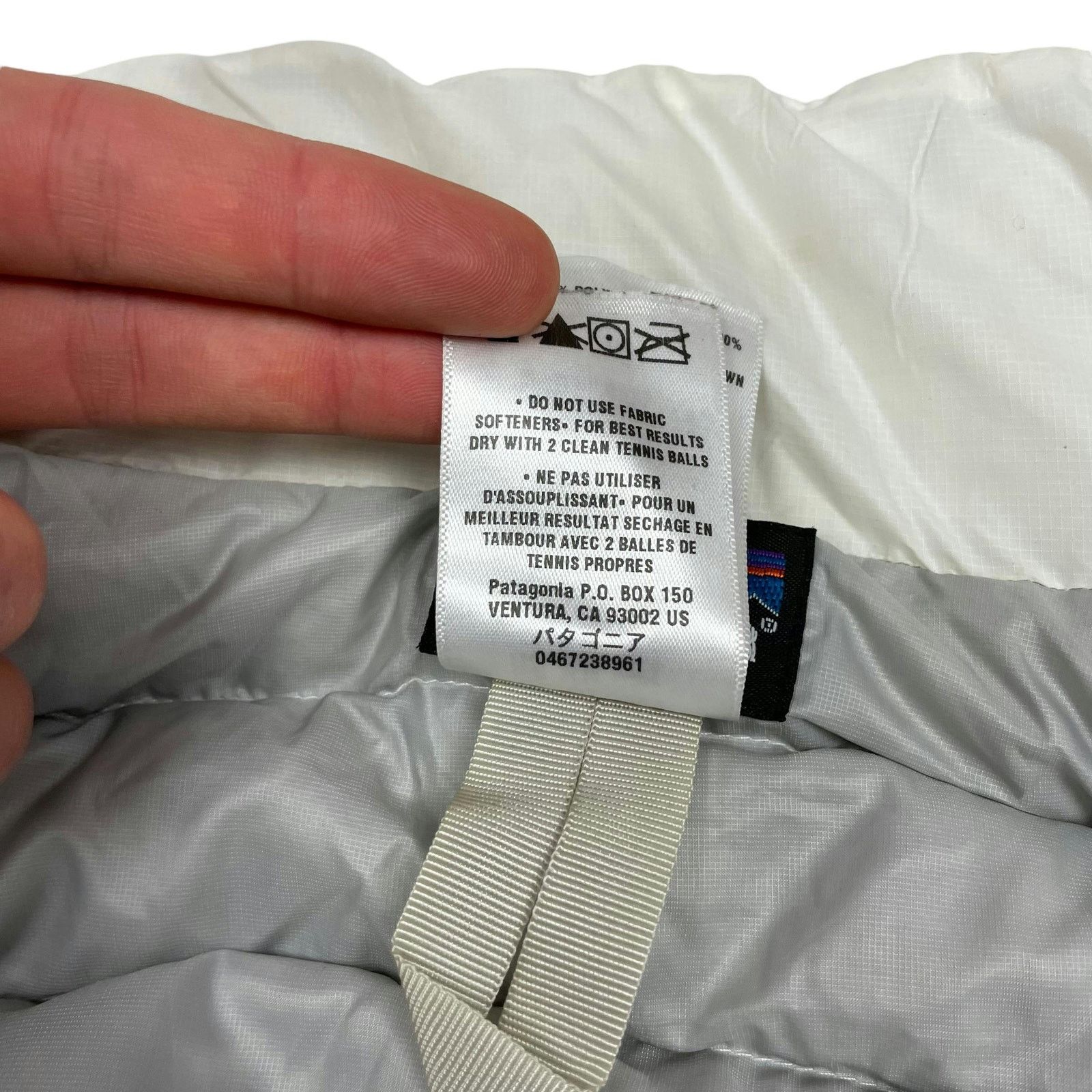Patagonia Patagonia Women's White Full Zip Outdoor Puffer Vest XS Size XS / US 0-2 / IT 36-38 - 15 Thumbnail