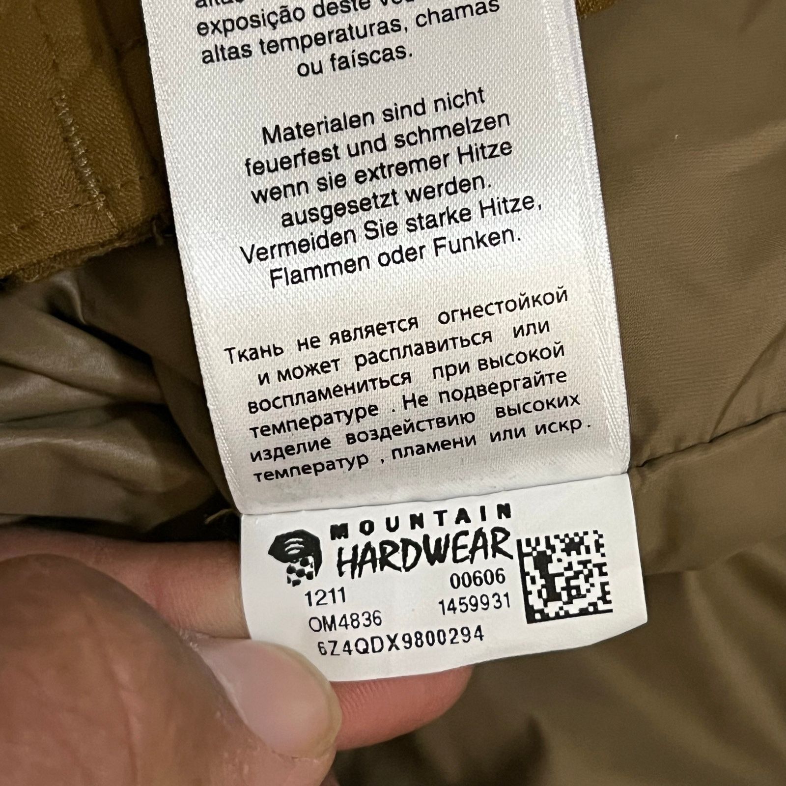 Mountain Hardwear Mountain Hardwear Dry Q Jacket Mens Sz M Brown Hooded ski Size US M / EU 48-50 / 2 - 6 Thumbnail