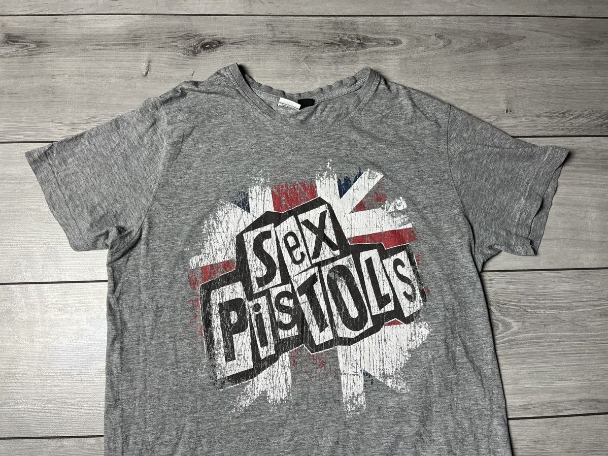 Band Tees Sex pistols Tshirt Britain size Large Size US L / EU 52-54 / 3 - 3 Thumbnail