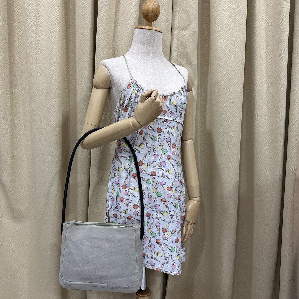 Miu Miu ‼️LASTDROP‼️ AUTHENTIC MIU MIU 2000s NEOPRENE SHOULDER BAG Size ONE SIZE - 18 Thumbnail