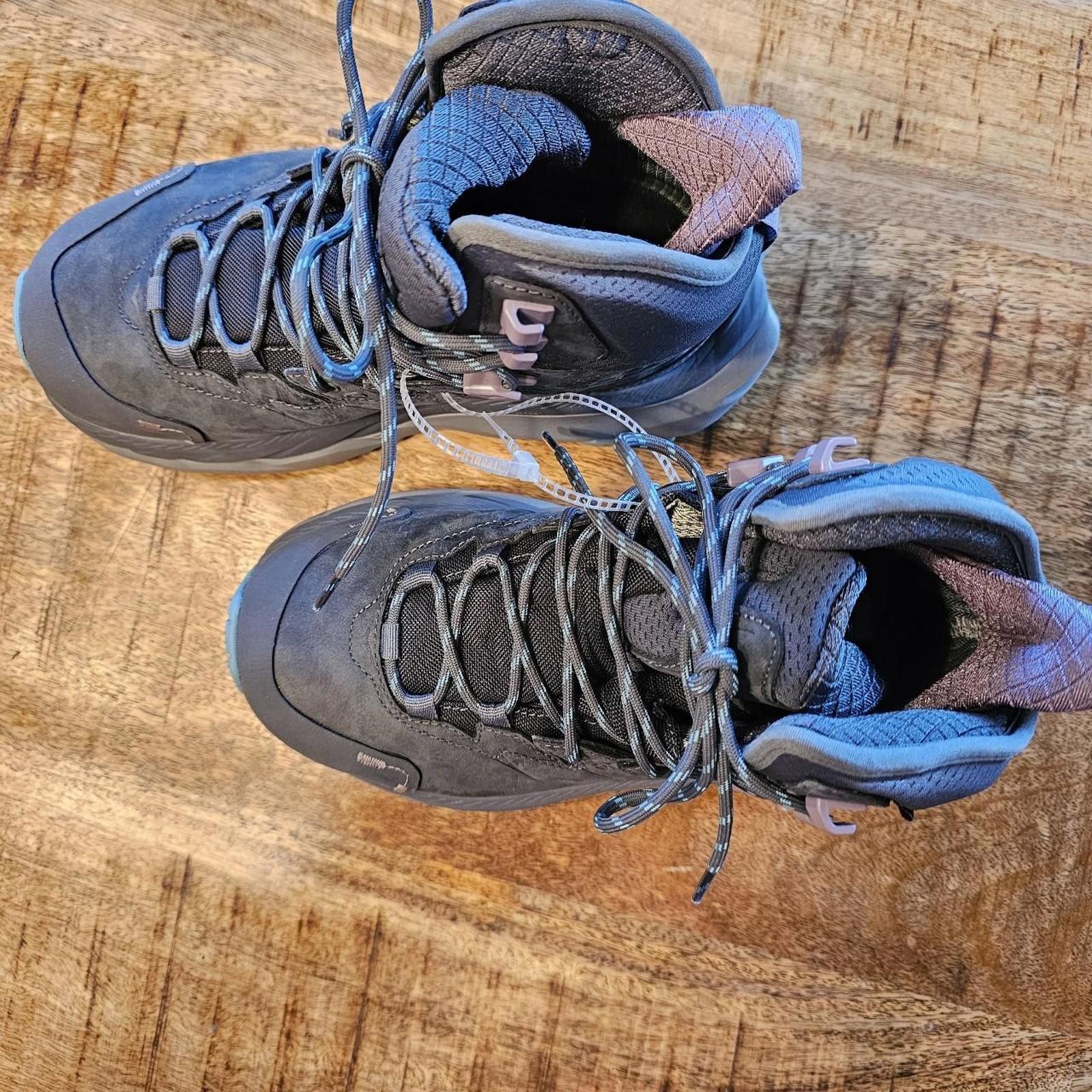 Designer Hoka Vibram Women's Size 9 Hiking Boots Size US 9 / IT 39 - 4 Thumbnail