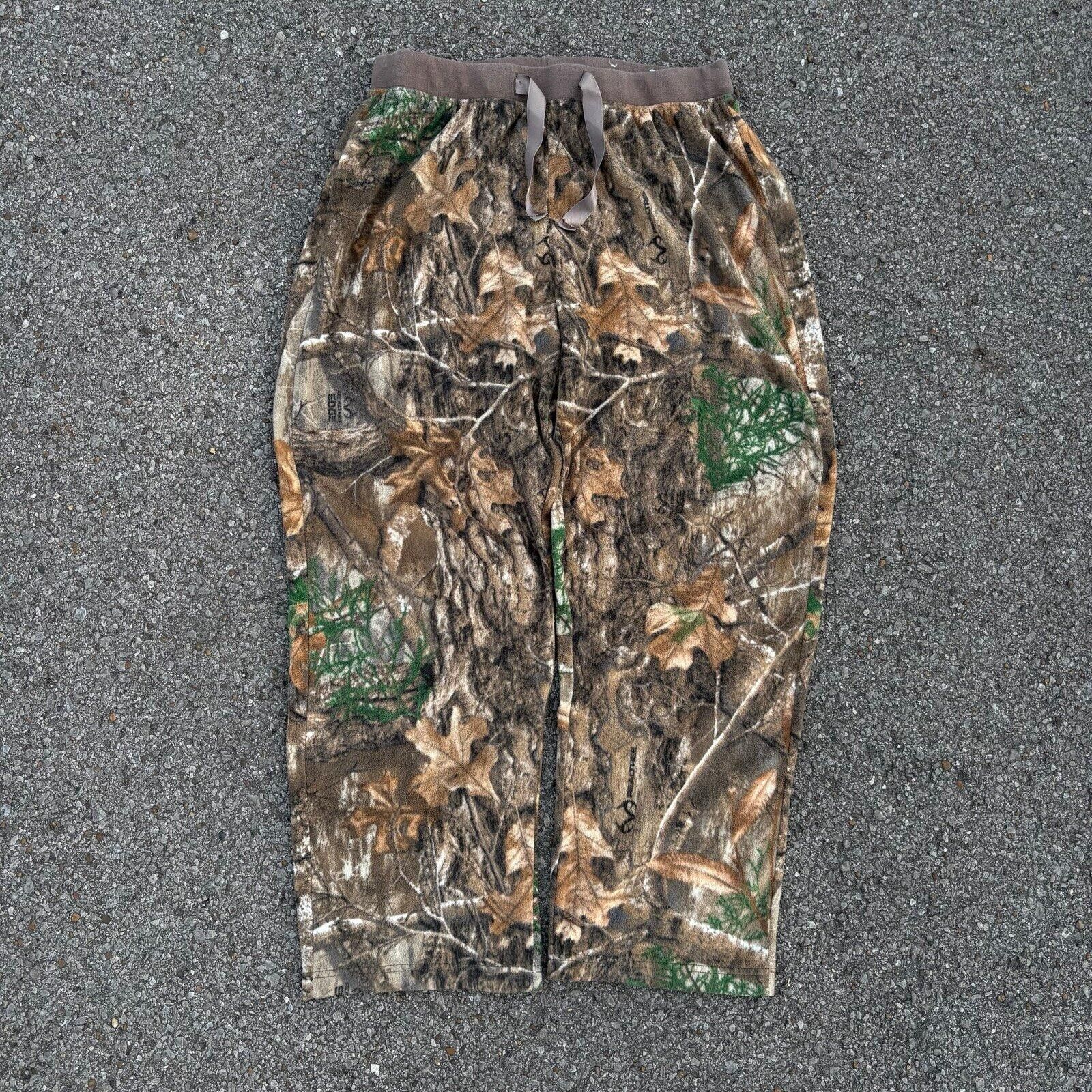 Realtree Baggy Realtree camo sweatpants Size US 32 / EU 48 - 1 Thumbnail