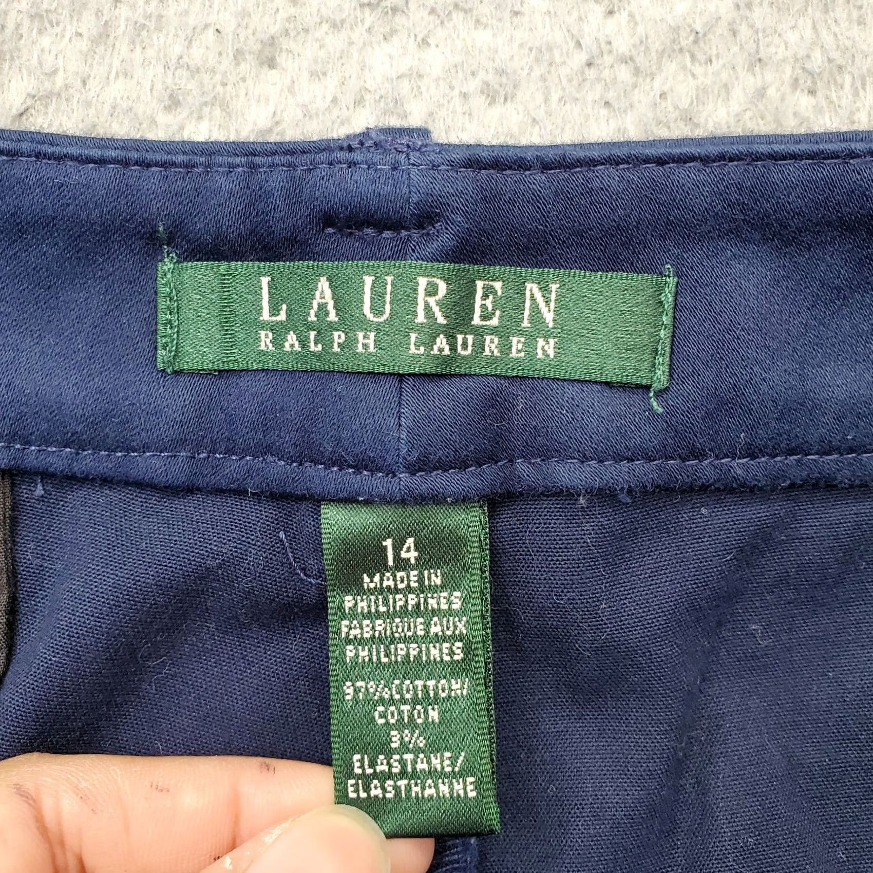 Ralph Lauren Lauren Ralph Lauren Chino Shorts Womens Size 14 Blue Flat Front 9" Inseam Regular Fit Size 36" / US 14 / IT 50 - 7 Thumbnail