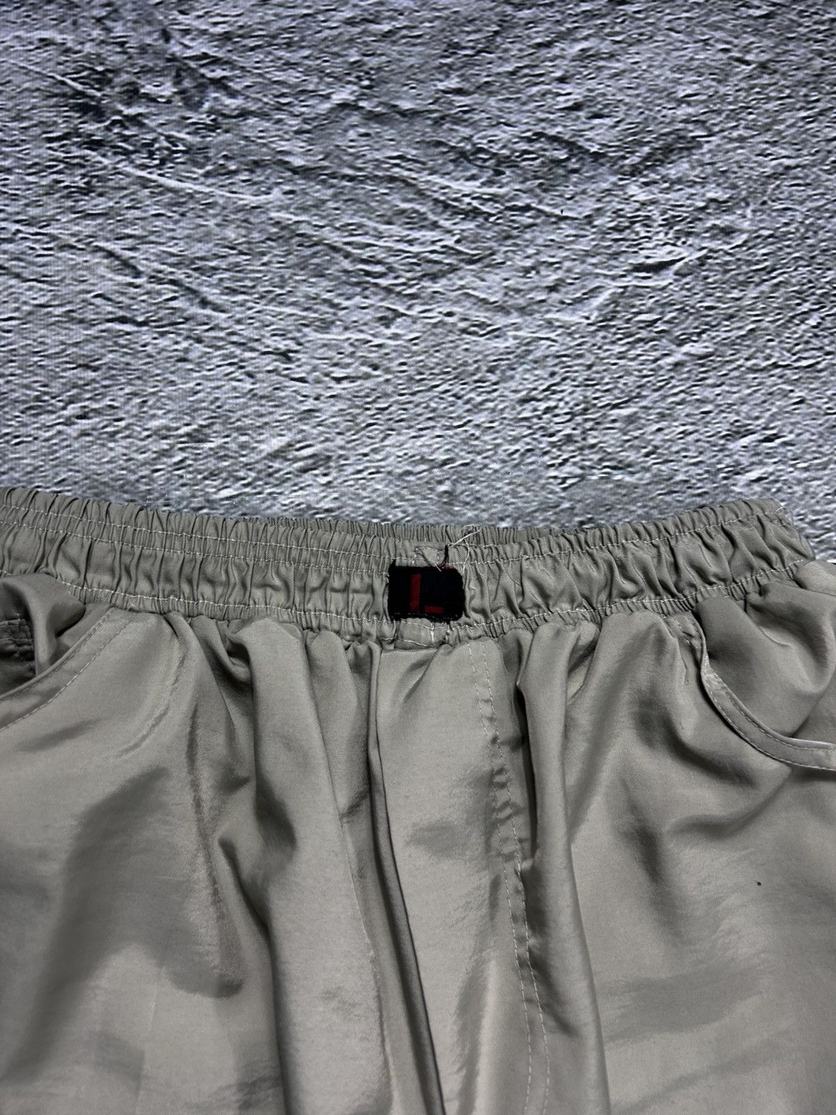Fubu × Vintage 90s FuBu vintage beige parachute cargo pants Size US 32 / EU 48 - 6 Thumbnail