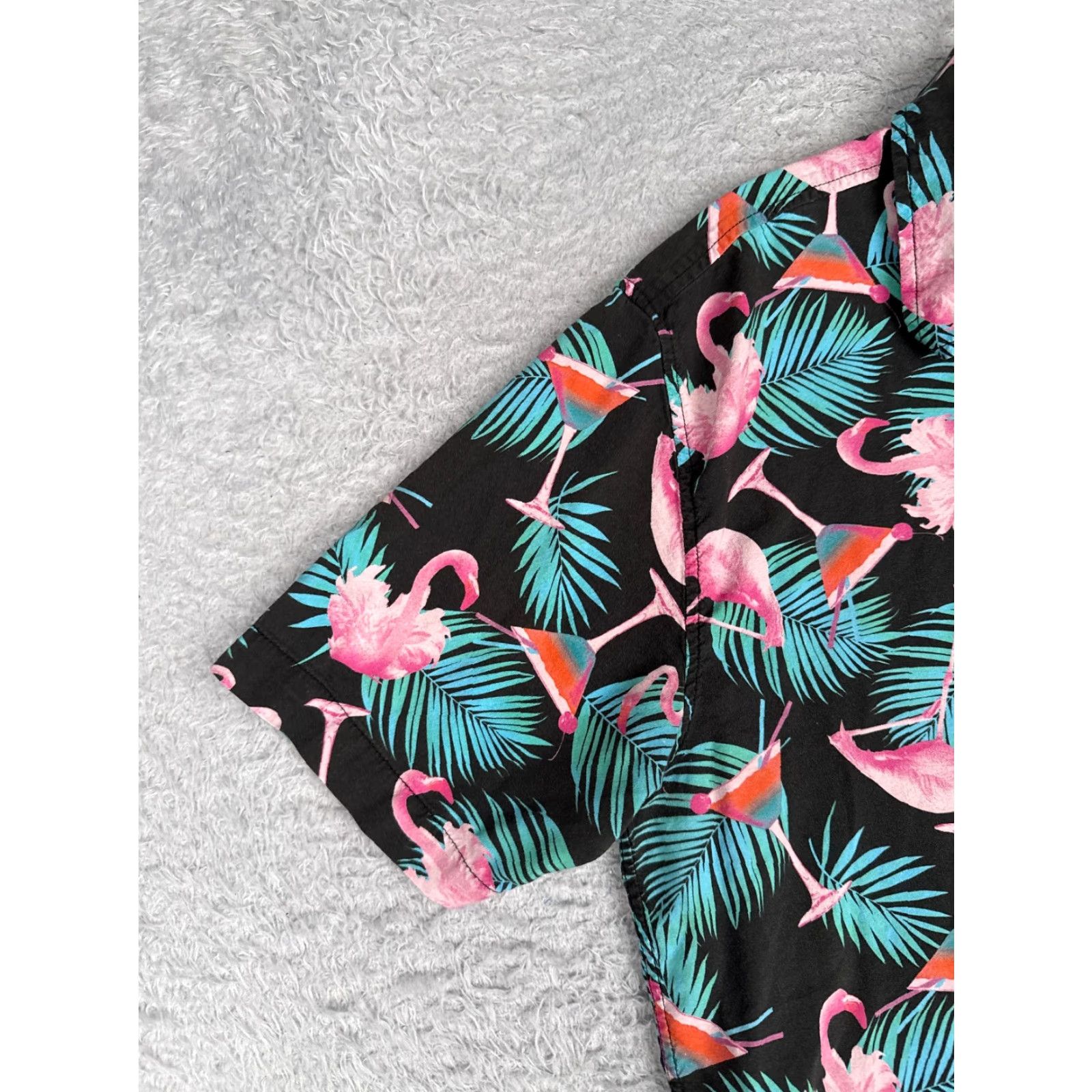 Vintage Tipsy Elves Shirt Men Adult Large Black Floral Flamingo AOP Hawaiian Cotton Blend Button-Up Short Sleeve Size US L / EU 52-54 / 3 - 3 Thumbnail