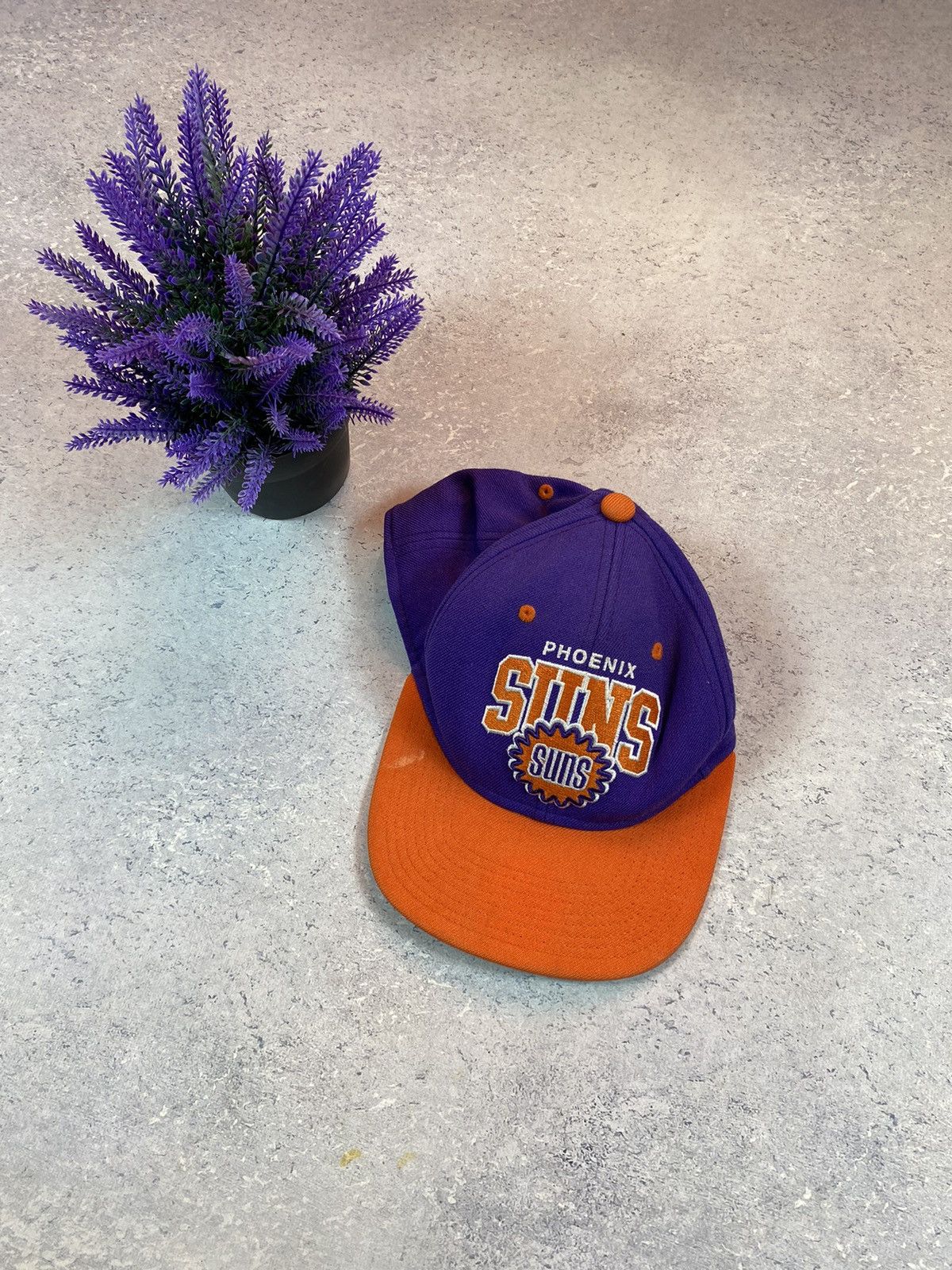 Designer × NBA × Vintage Phoenix Suns NBA SnapBack Size ONE SIZE - 1 Thumbnail