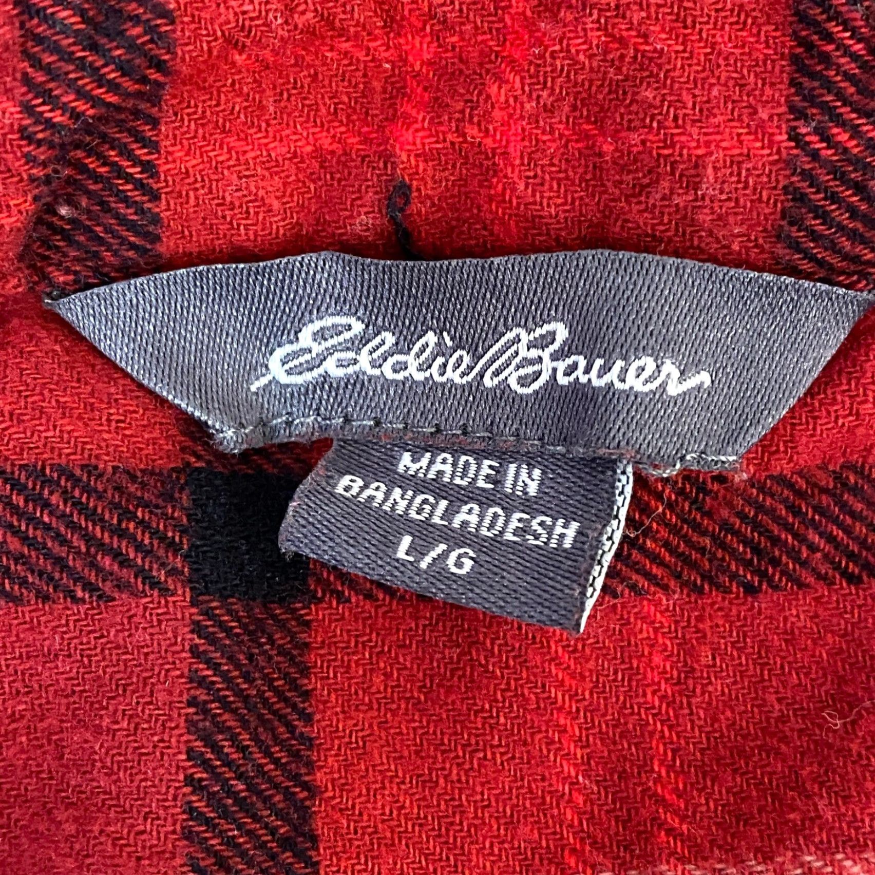 Eddie Bauer Eddie Bauer Women's Red Black Plaid Flannel Shirt Long Sleeve Button-Up L Womens Size L / US 10 / IT 46 - 3 Thumbnail