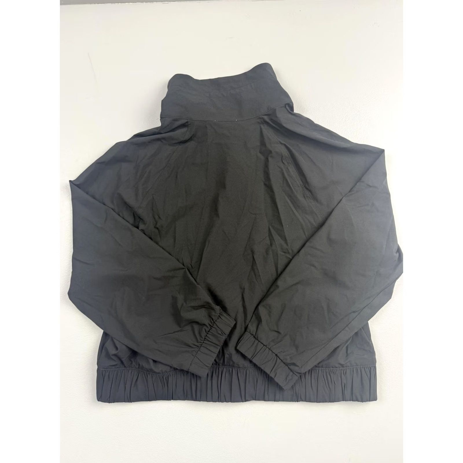 Calvin Klein Calvin Klein Jacket Womens L Black Full Zip Lightweight Windbreaker Collared Short Jacket Size L / US 10 / IT 46 - 2 Thumbnail