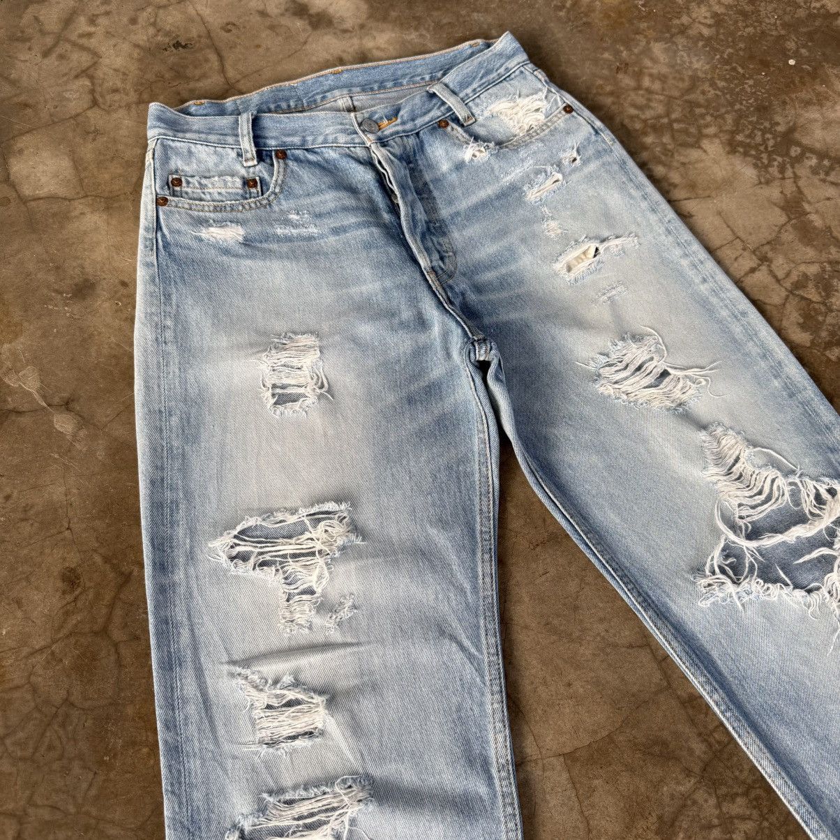 Japanese Brand W30x26.5 Vintage RNA INC ButtonFly Distressed Denim Jean Size US 30 / EU 46 - 6 Thumbnail