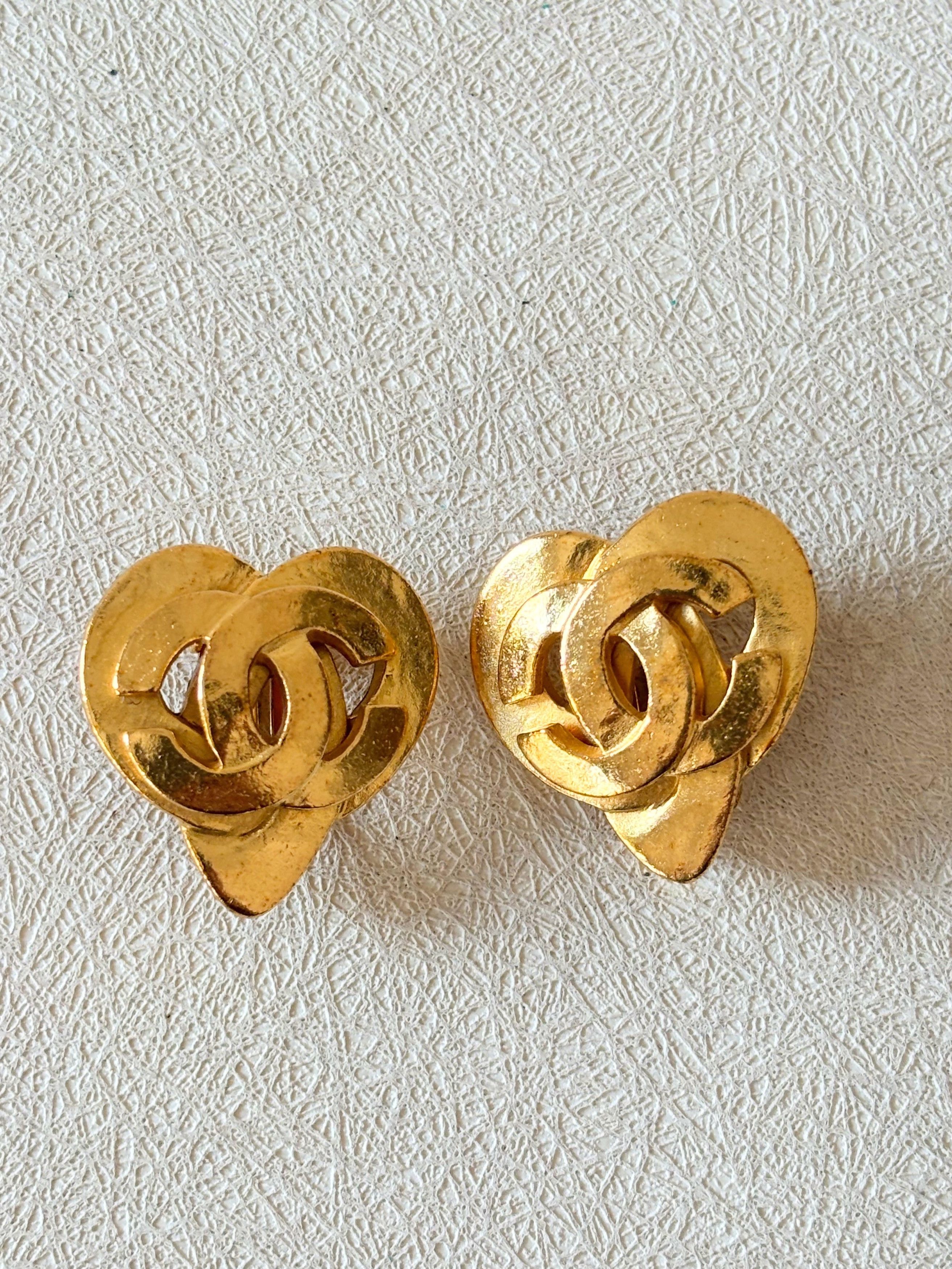 Chanel Boucles d'oreilles Coeur Size ONE SIZE - 1 Thumbnail