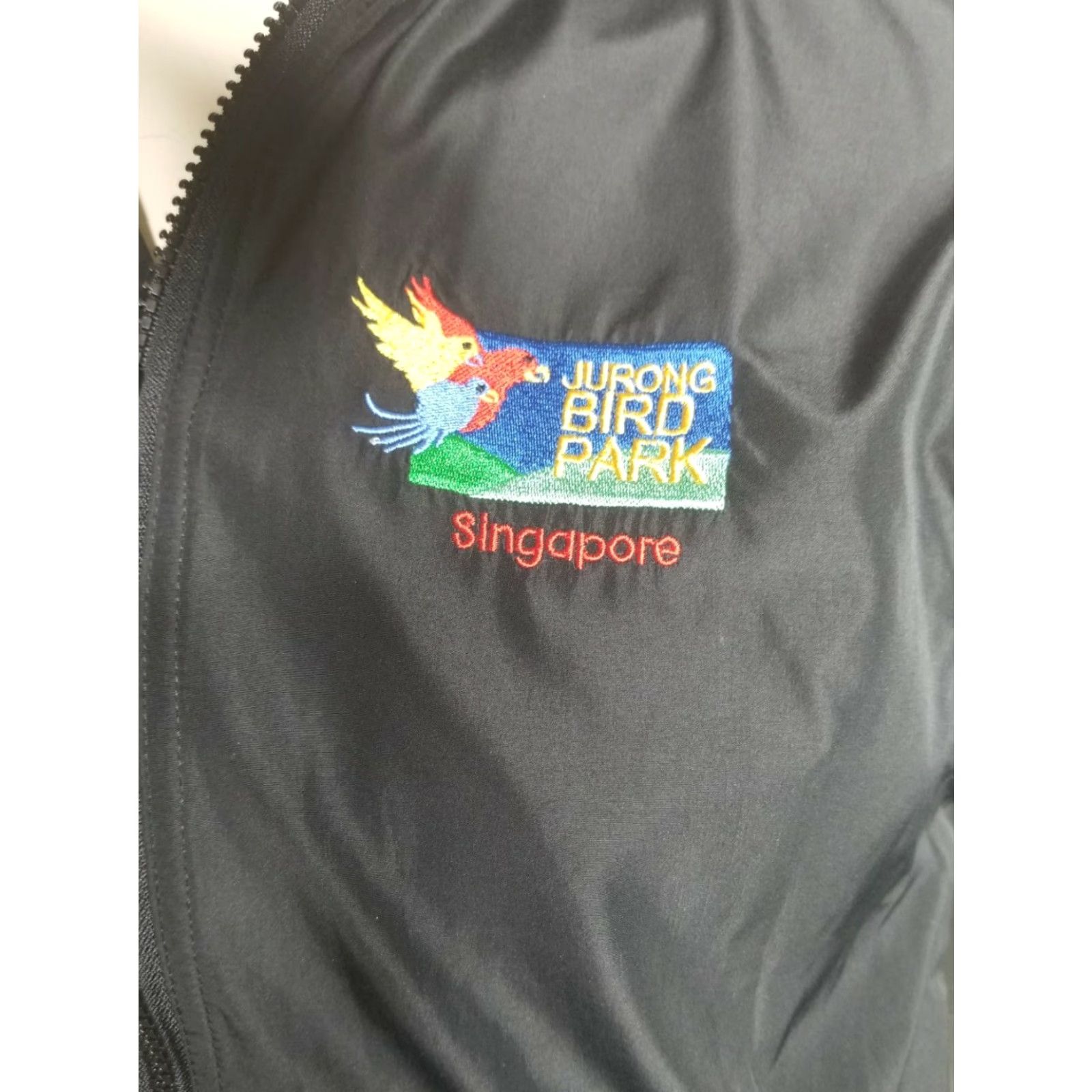 Vintage Jurong Bird Park Mens S Hooded Jacket - Black Nylon Zip, Logo, Straps, Toggle, Windbreaker, Unisex Adults Size US S / EU 44-46 / 1 - 2 Thumbnail