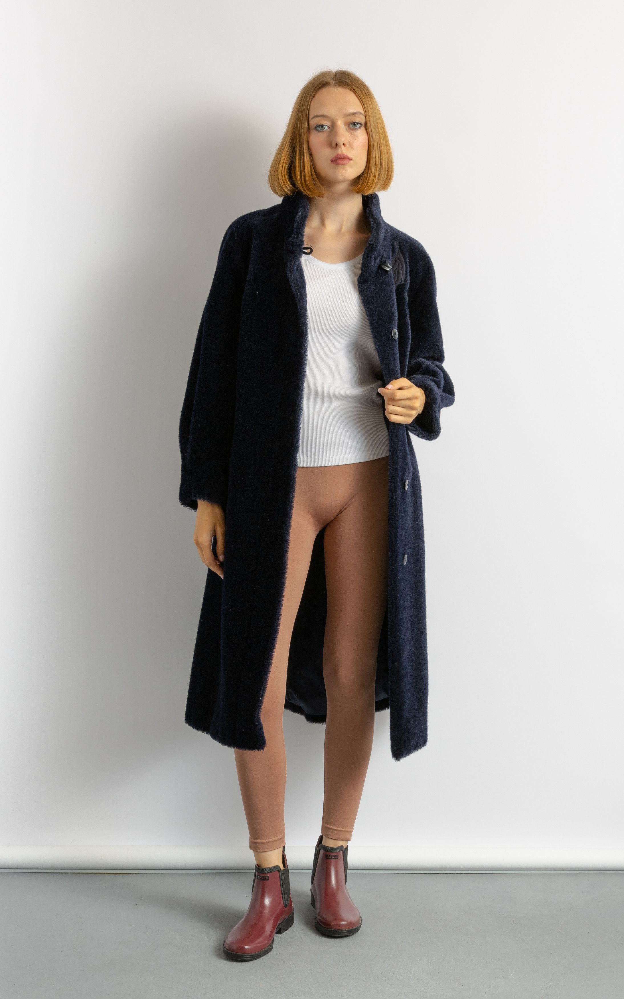 Vintage Navy Blue Alpaka Coat Women Vintage 80s winter coat 6072 Size M / US 6-8 / IT 42-44 - 2 Thumbnail