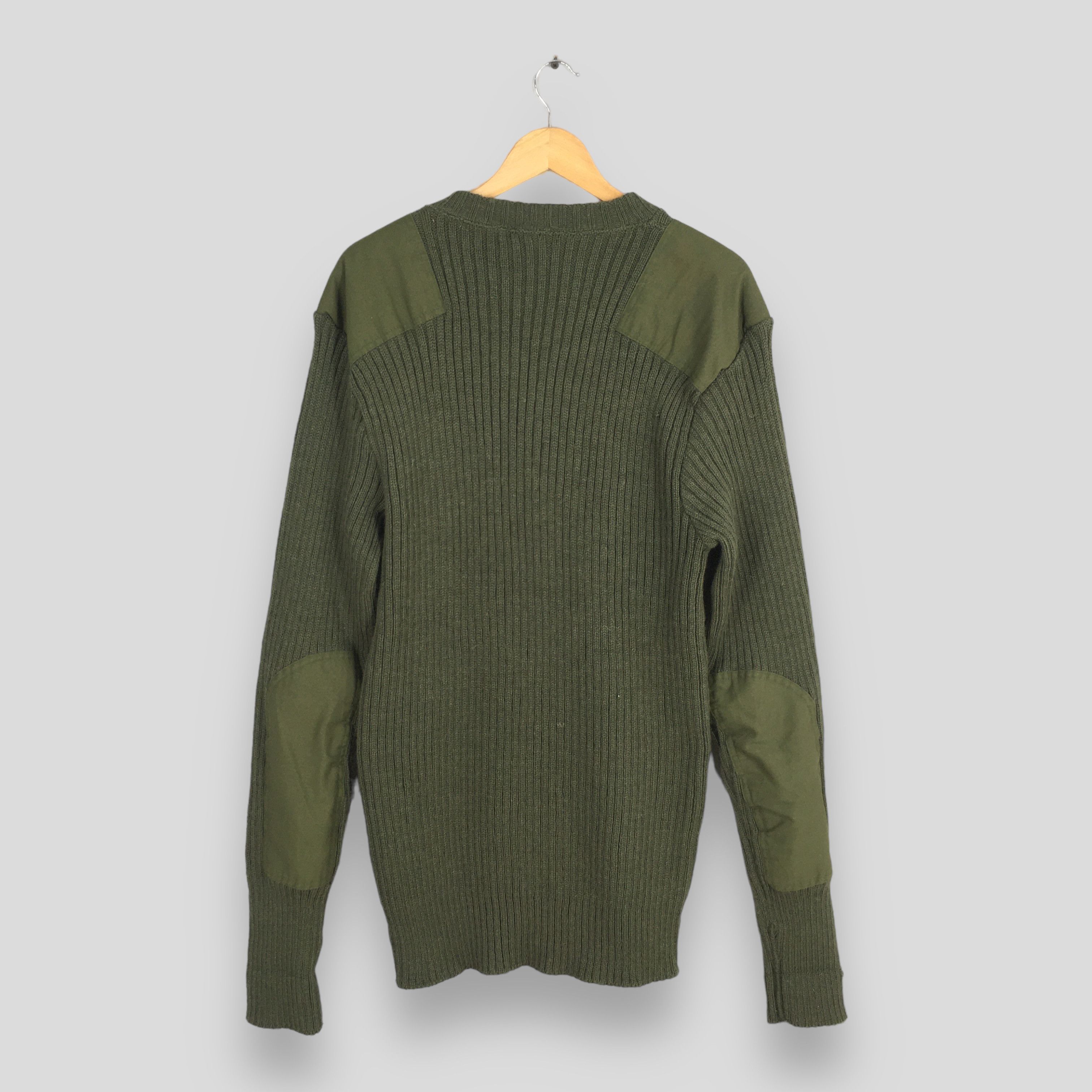 L.L. Bean Vintage 80s LL Bean Dark Green Merino Wool Sweater XLarge Size US XL / EU 56 / 4 - 6 Thumbnail
