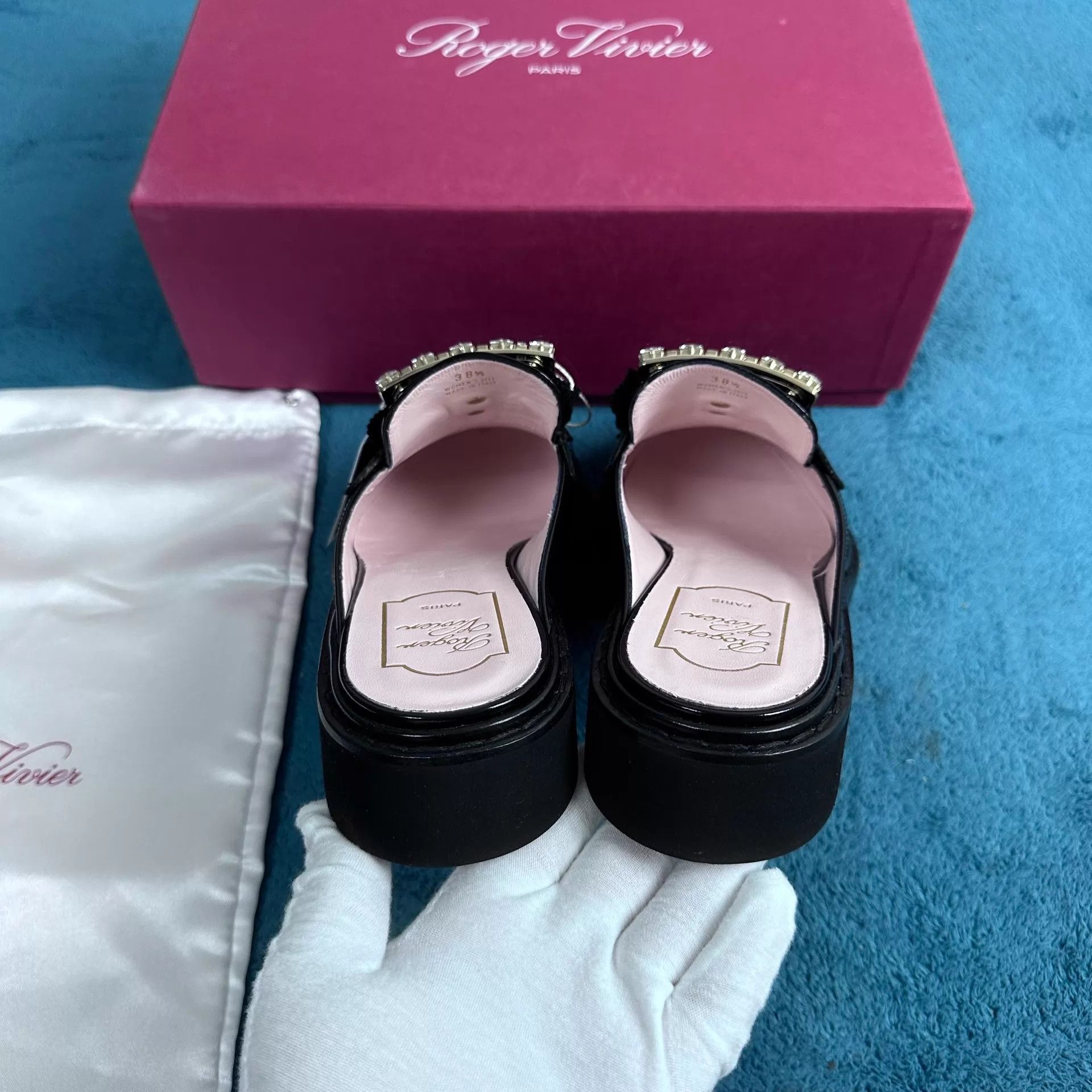 Roger Vivier RV Patent Leather Crystal Buckle Mule Black Size US 8 / IT 38 - 4 Thumbnail