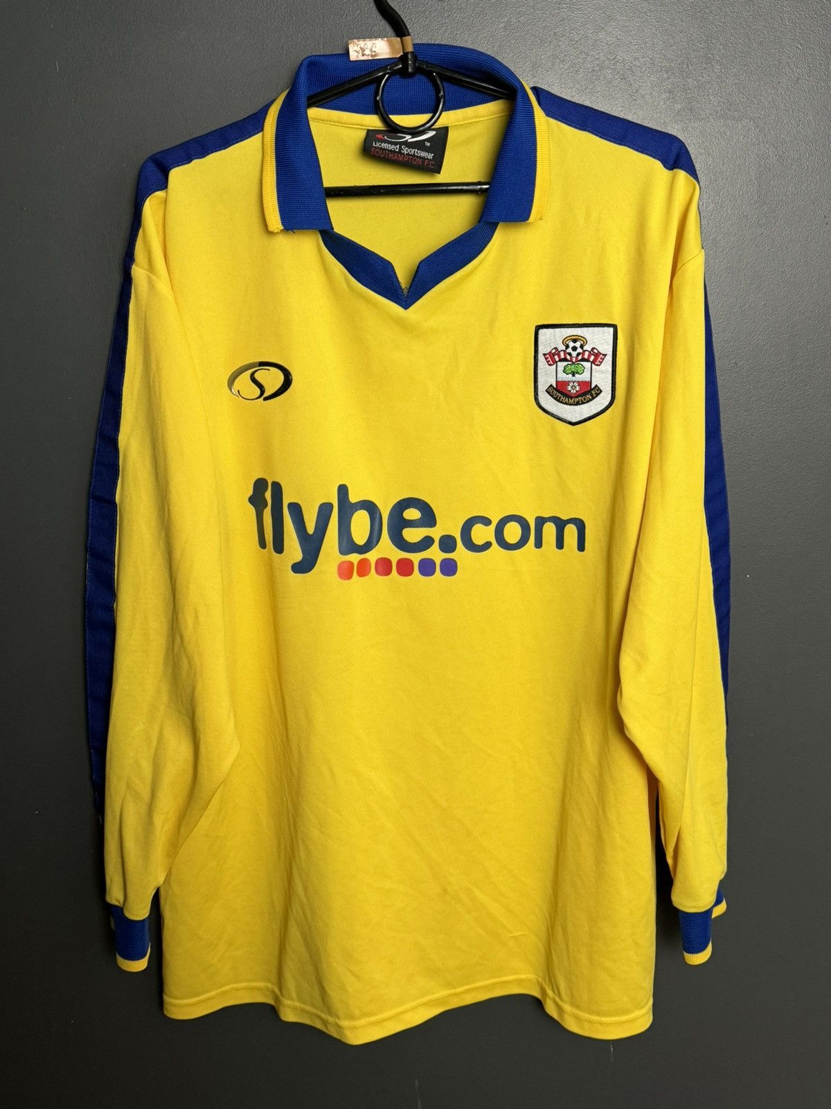 Other Southampton 06/07 Away Football Long Sleeve T-Shirt Size US XL / EU 56 / 4 - 1 Thumbnail