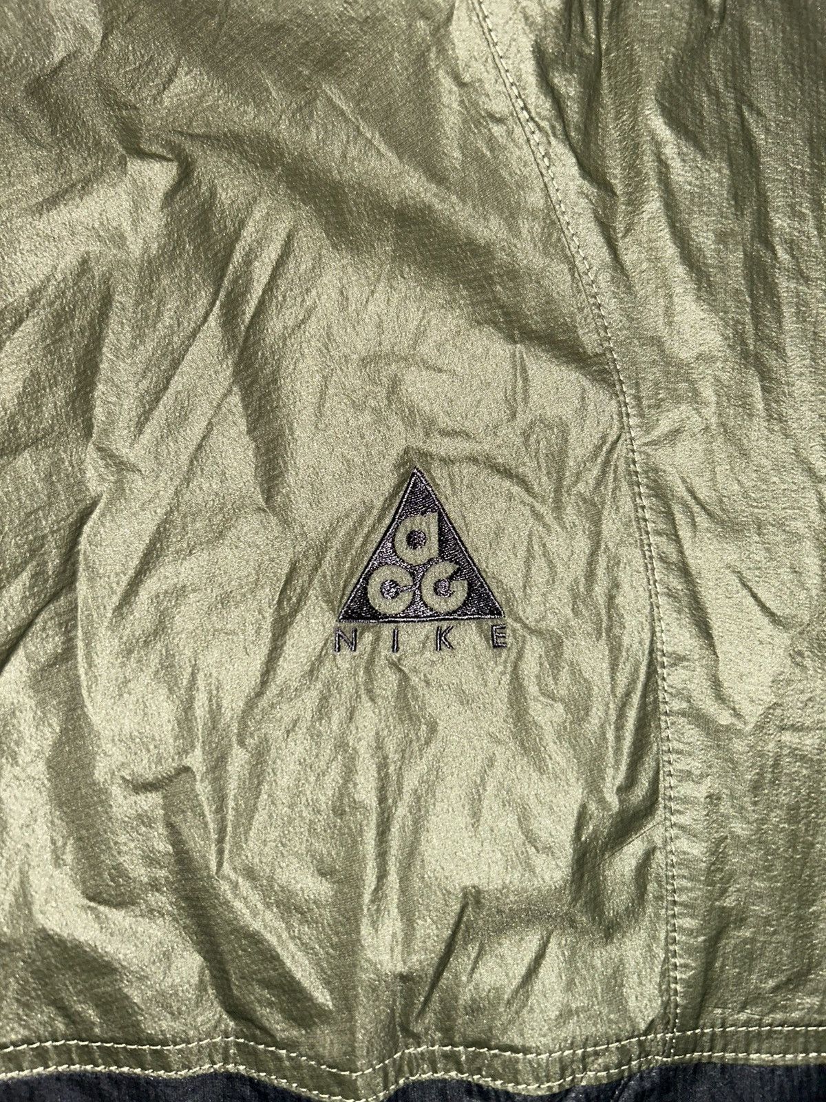 Nike × Nike ACG NIKE ACG Lightweight Jacket Size US M / EU 48-50 / 2 - 2 Thumbnail