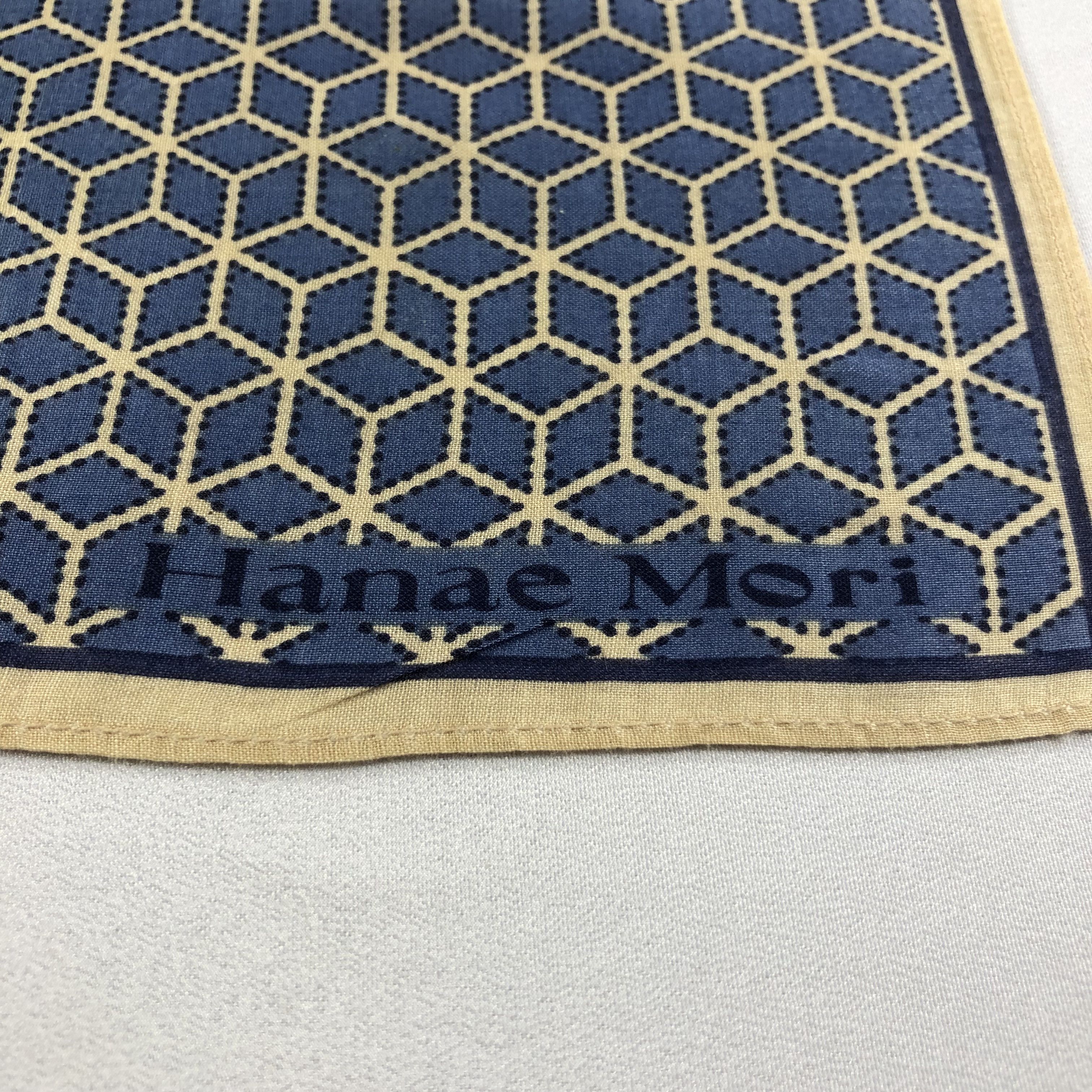 Hanae Mori Hanae Mori Handkerchief Neckerchief Bandana H1904 Size ONE SIZE - 4 Thumbnail