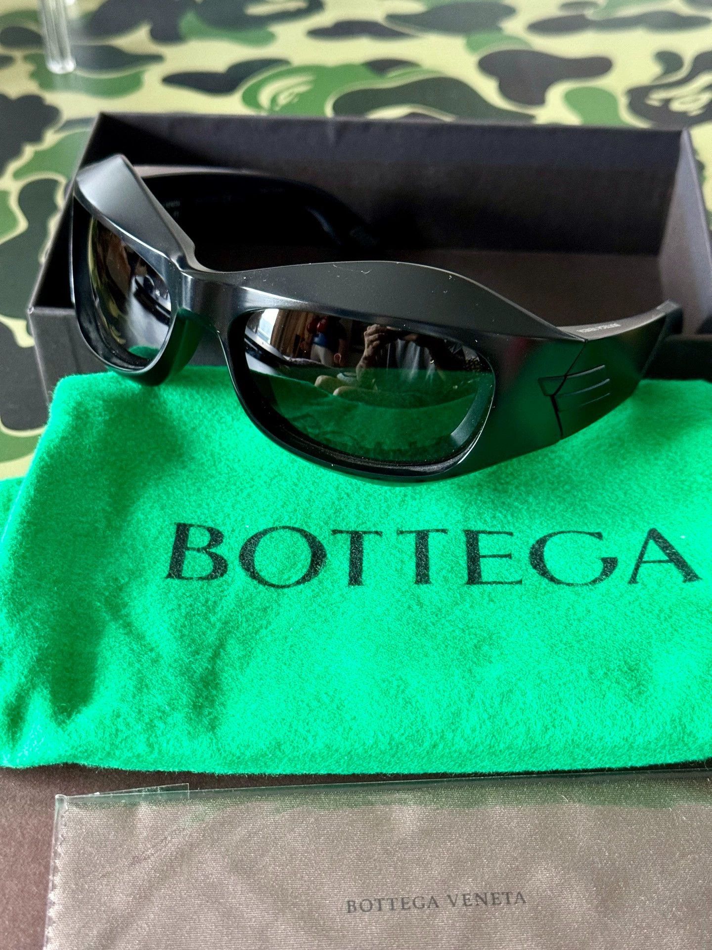 Bottega Veneta Black Rectangular Frame Sunglasses Size ONE SIZE - 1 Thumbnail