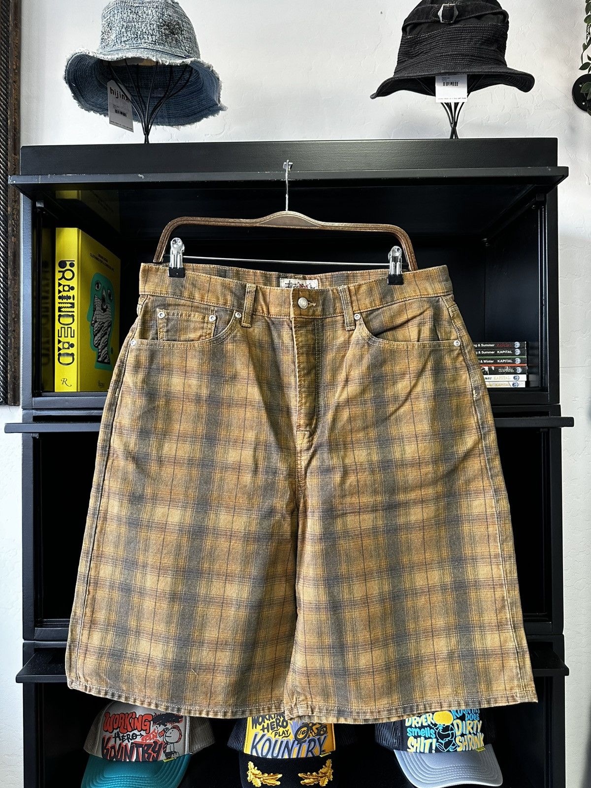 Stussy BIG OL' SHORT LEATHER ブラック Big Ol' Short Leather – Black | Shorts | Stüssy