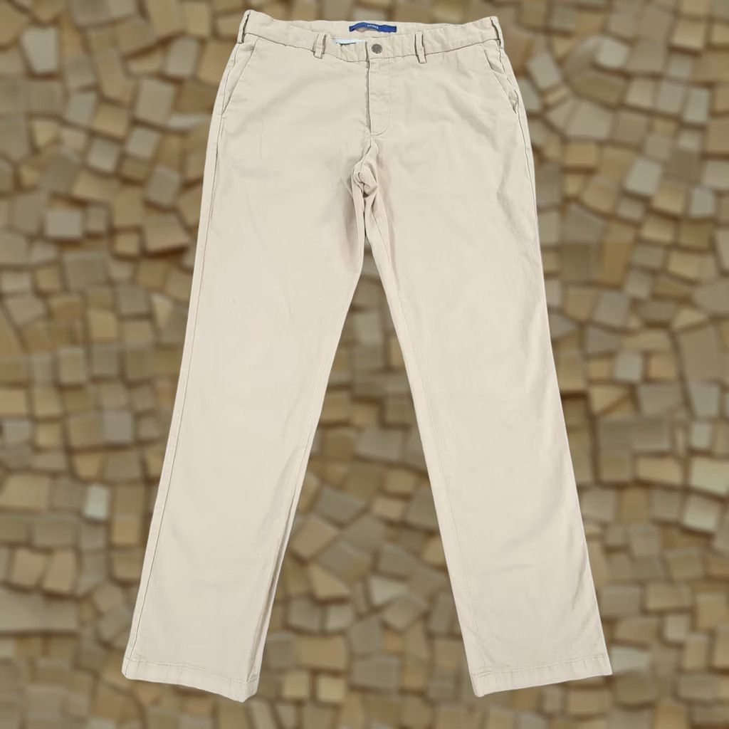 Vintage Spoke Mens Chino Trousers Beige W36 L31 Slim Fit Stretch Pants Chino Trousers Mens Beige W36 L31 Stretch Pockets ZIP Fly Size US 36 / EU 52 - 1 Thumbnail