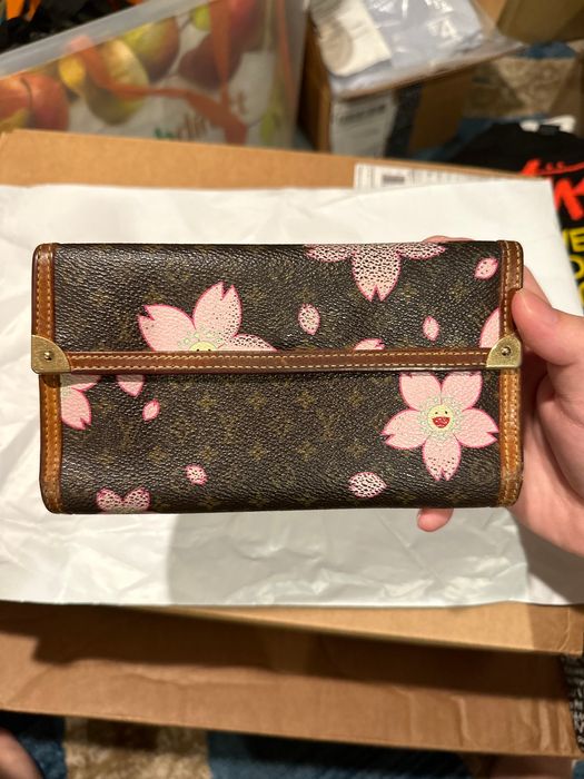 Louis Vuitton Takashi Murakami Coin Purse Pochette Cle Cherry Blossom Key  Case