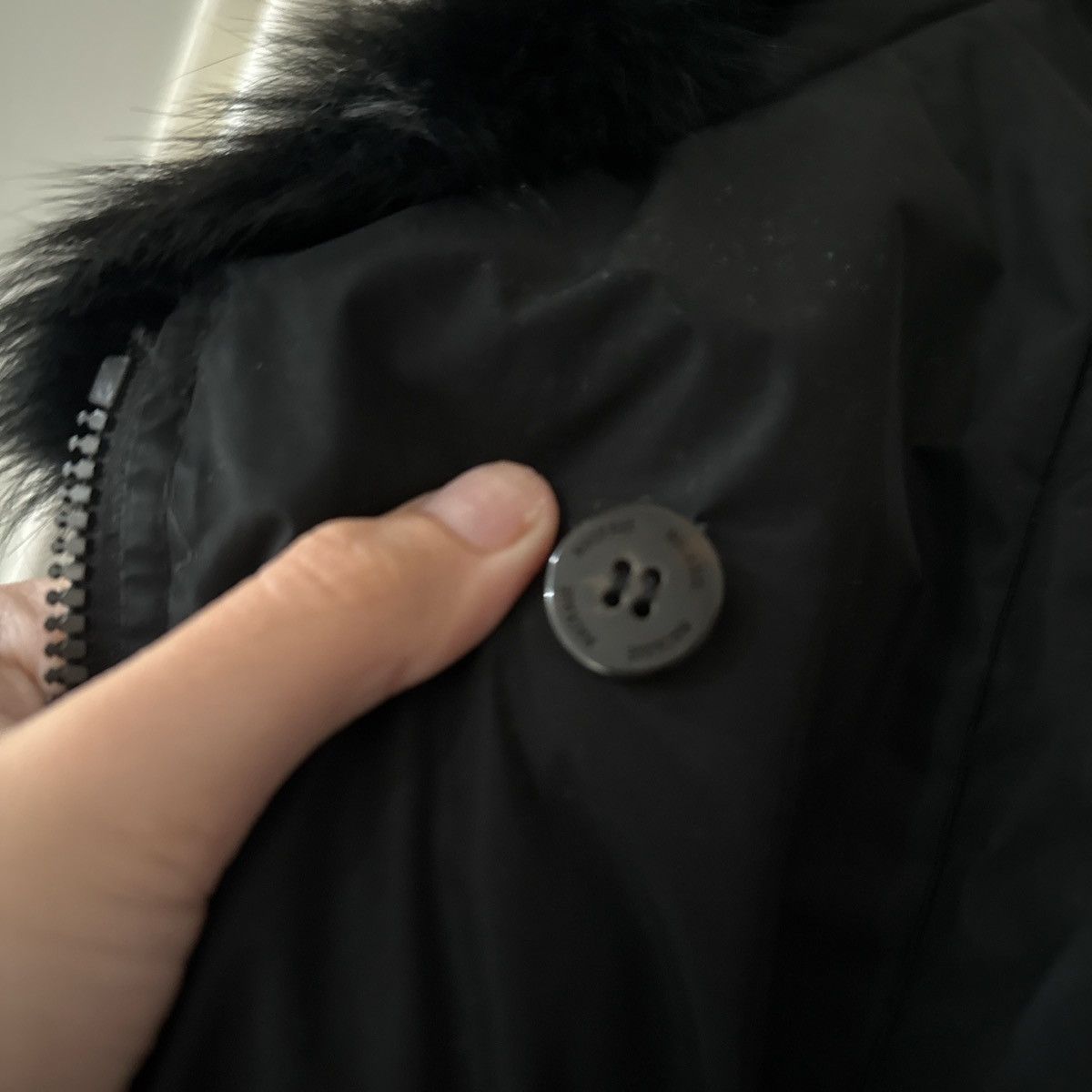 All black mackage