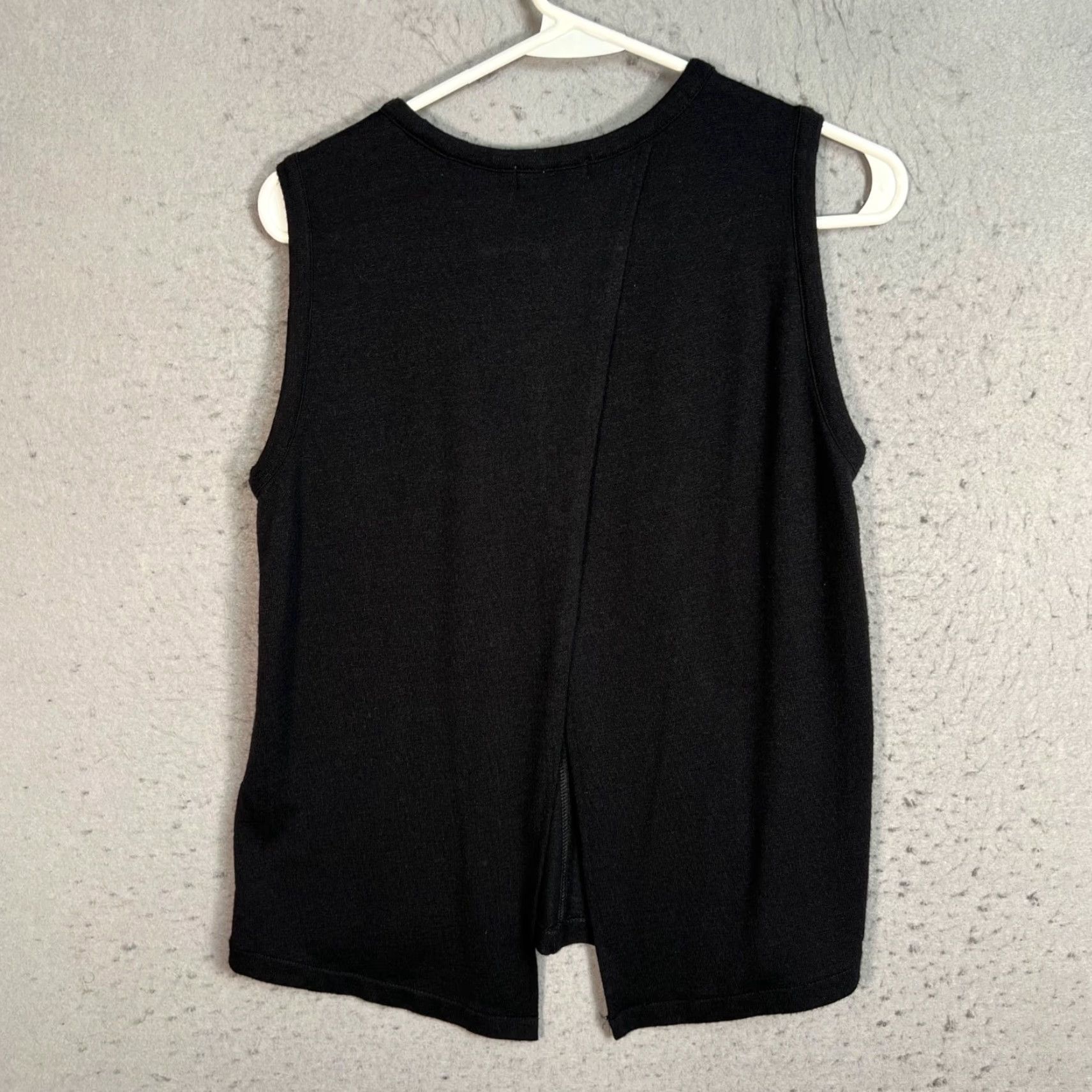 Rag & Bone rag & bone Tank Womens Small Black Sleeveless Shirt W/ Slit Opening - Black Slit Tank, Rayon Blend, Polyester - Casual Womens Top Size S / US 4 / IT 40 - 2 Thumbnail