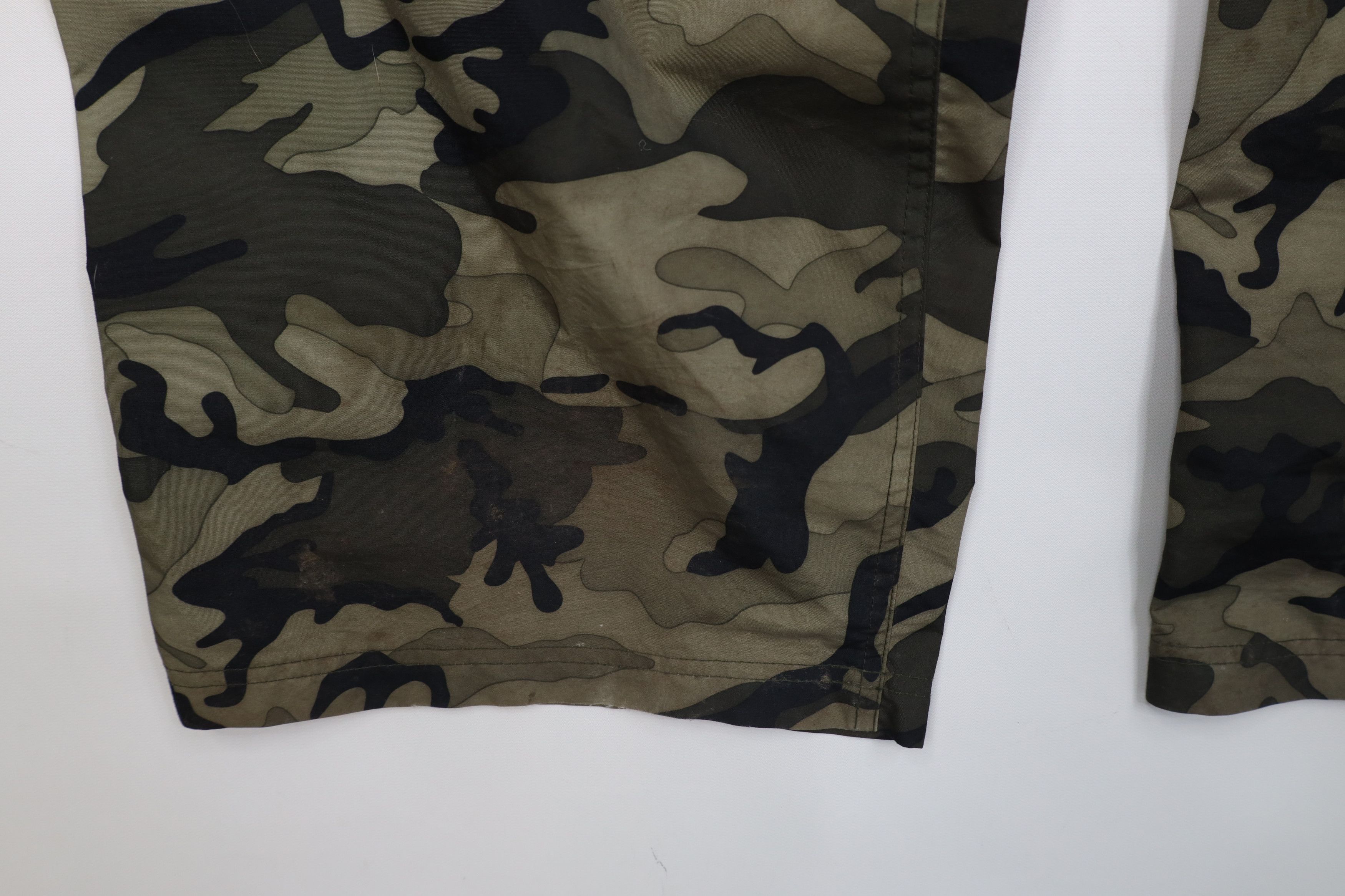 Vintage Vintage Y2K Streetwear Convertible Camouflage Cargo Pants Size US 38 / EU 54 - 16 Thumbnail