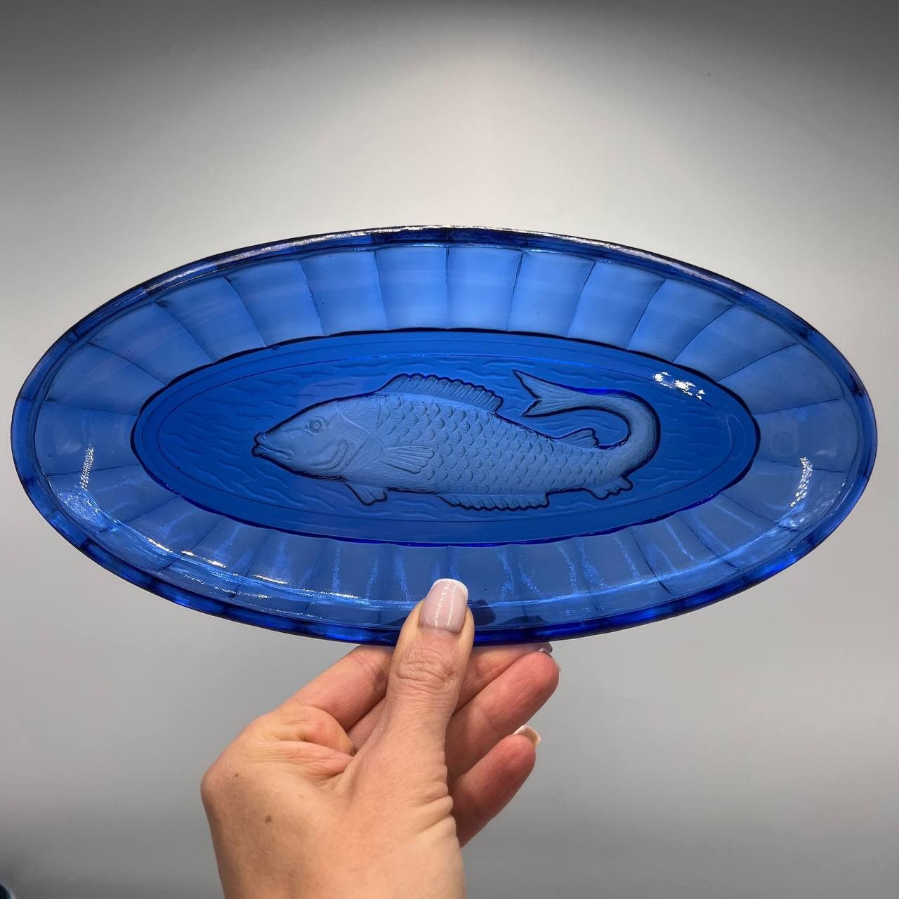 Vintage Vintage Cobalt Pressed Glass Dish Fish Carp Neman Factory Size ONE SIZE - 1 Thumbnail