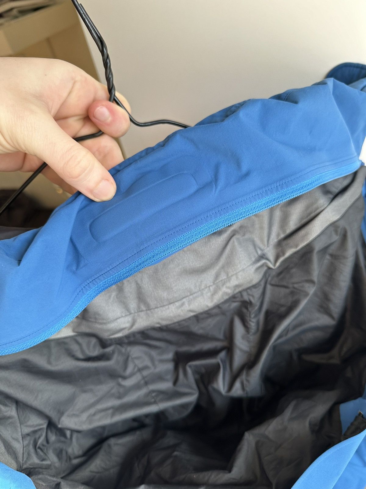 Arc'teryx Arcteryx Beta Insulated Sentry Jacket Gore Tex Pro Ski Size US M / EU 48-50 / 2 - 18 Thumbnail
