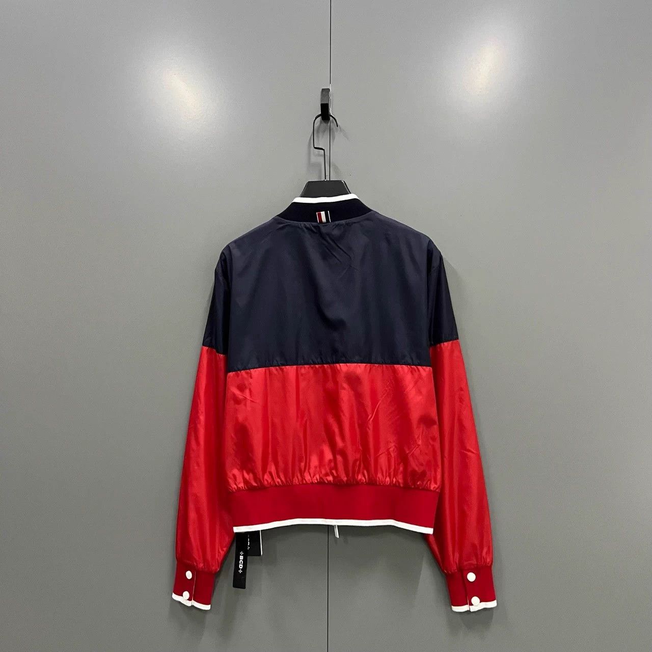 Thom Browne Thom Browne color blocked zip jacket size 2 95 new Size US M / EU 48-50 / 2 - 4 Thumbnail