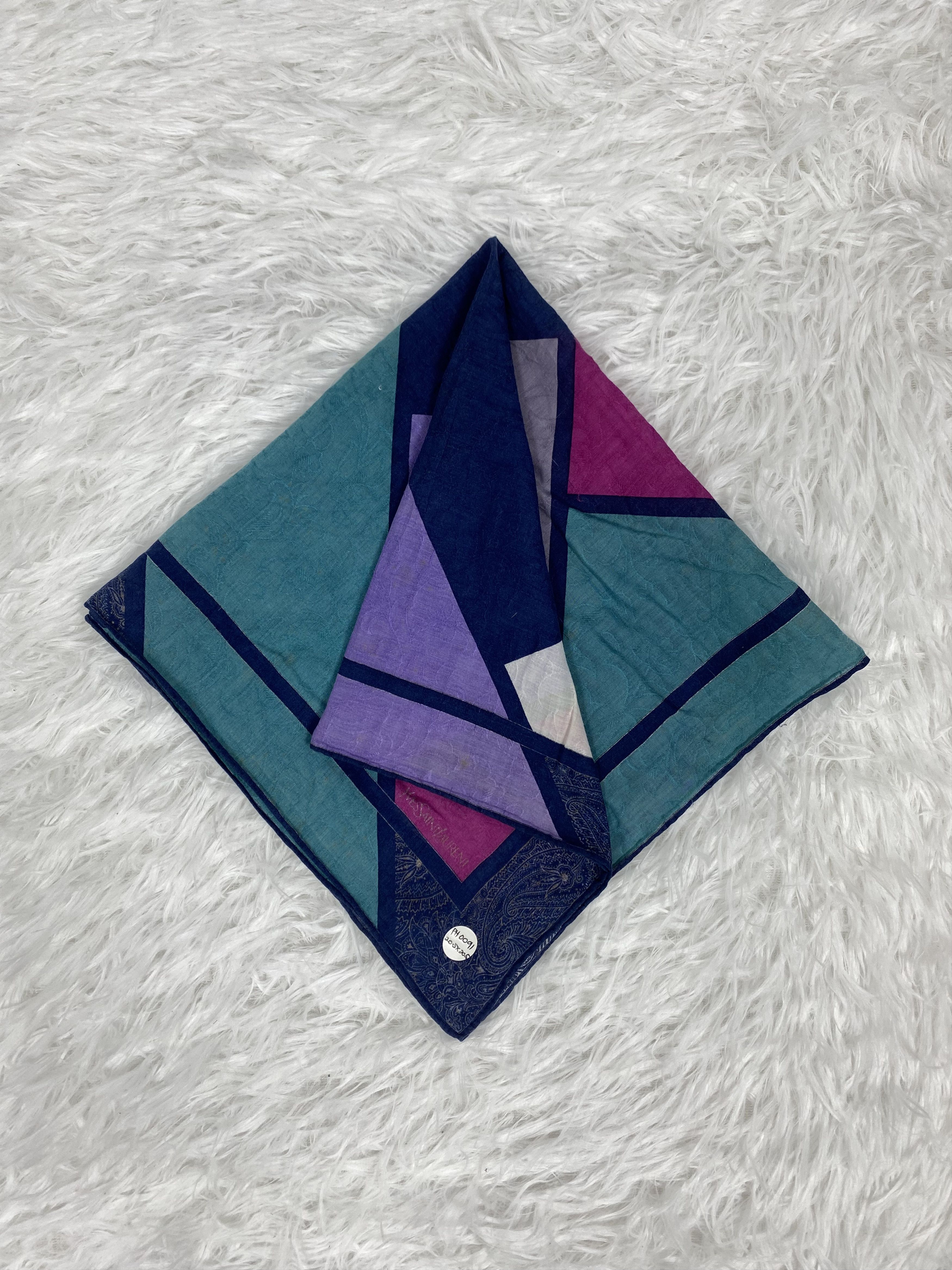 Vintage Vintage Yves Saint Lauren Handkerchief PH0091 Size ONE SIZE - 1 Thumbnail