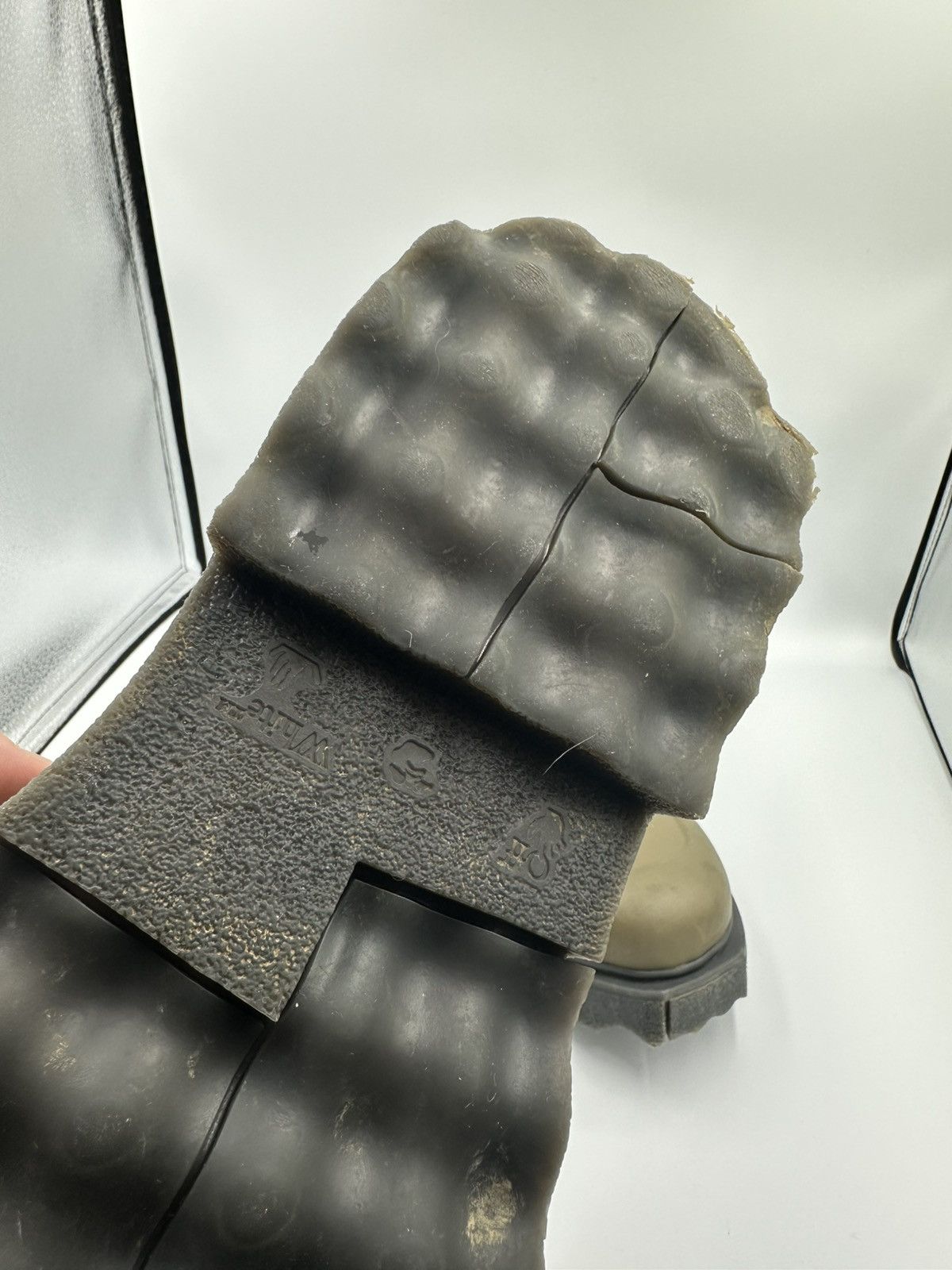 Off-White Off-White Sponge Sole Rain Boot Size US 13 / EU 46 - 8 Thumbnail