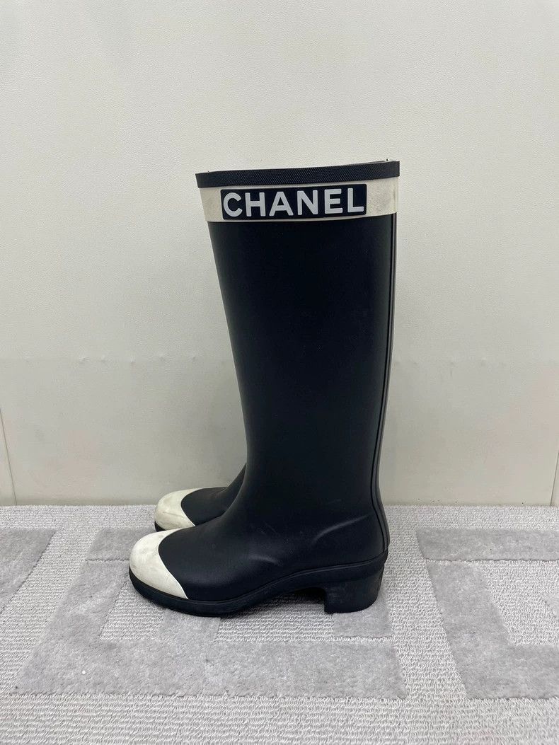 Chanel Chanel Black and White Rain Boots -2505 Size US 10 / EU 43 - 2 Thumbnail