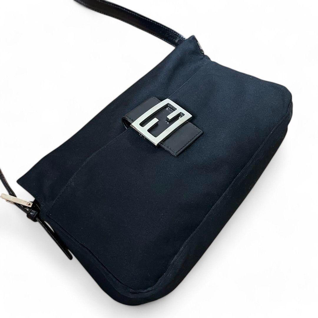 Fendi Fendi - Mamma Baguette Shoulder Bag Black Size ONE SIZE - 5 Thumbnail