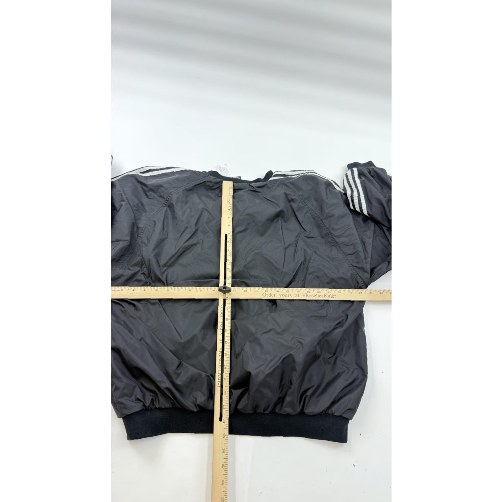 Adidas Adidas Team Windbreaker Jacket Mens Large Black V-Neck Pullover 3 Stripes Lined Size US L / EU 52-54 / 3 - 7 Thumbnail