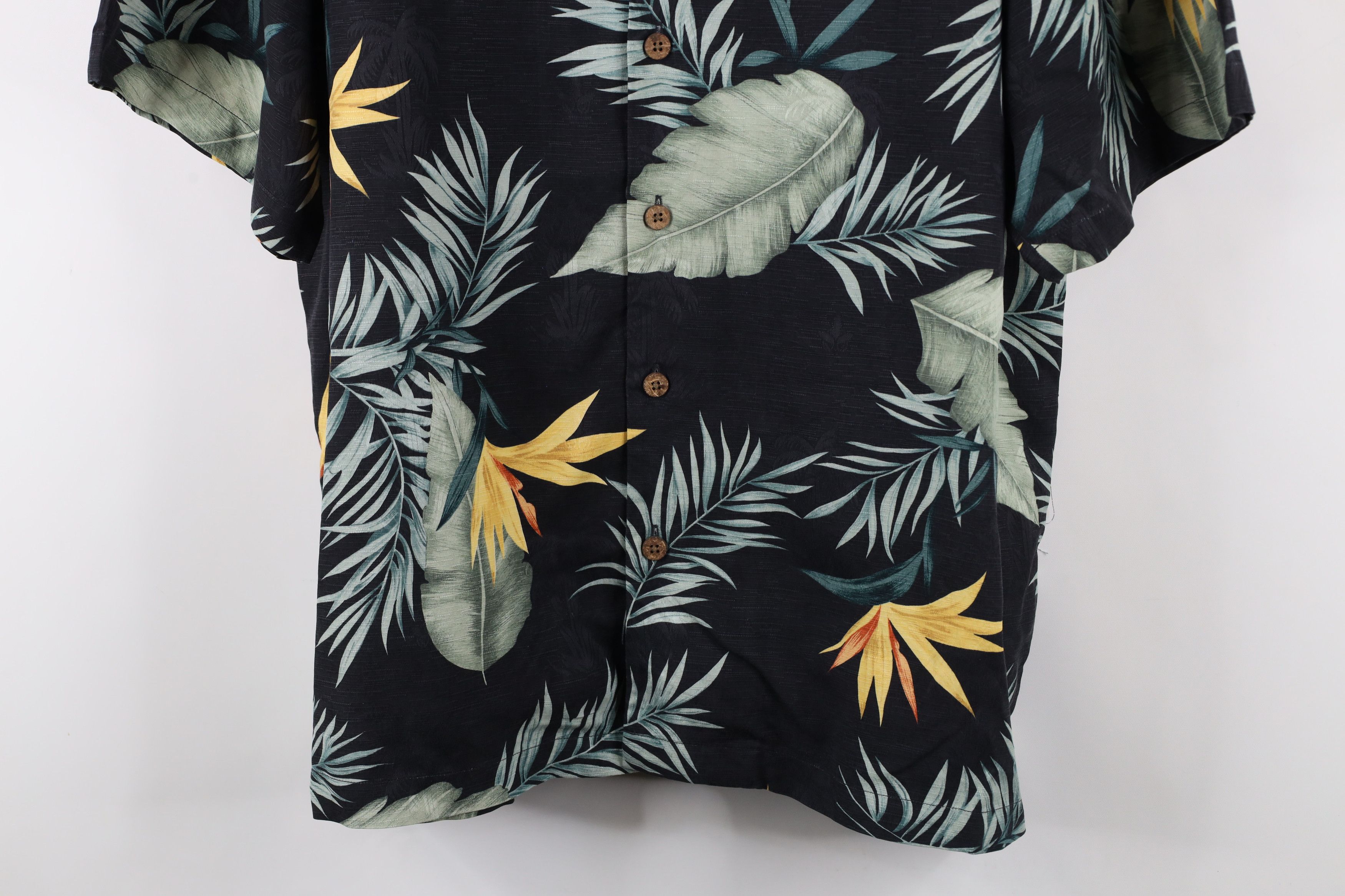 Tommy Bahama × Vintage Vintage 90s Tommy Bahama Looped Collar Hawaiian Button Shirt Size US XL / EU 56 / 4 - 3 Thumbnail