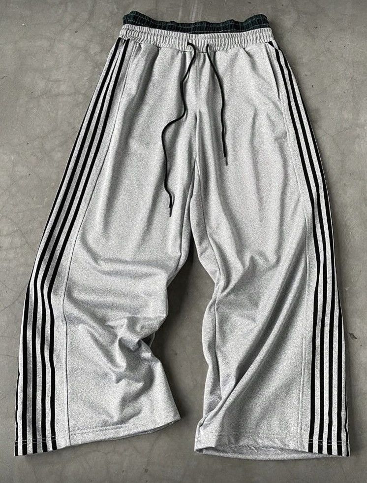 Japanese Brand DRIP Wide Leg Stripe Y2K Sweatpants Size US 32 / EU 48 - 1 Thumbnail