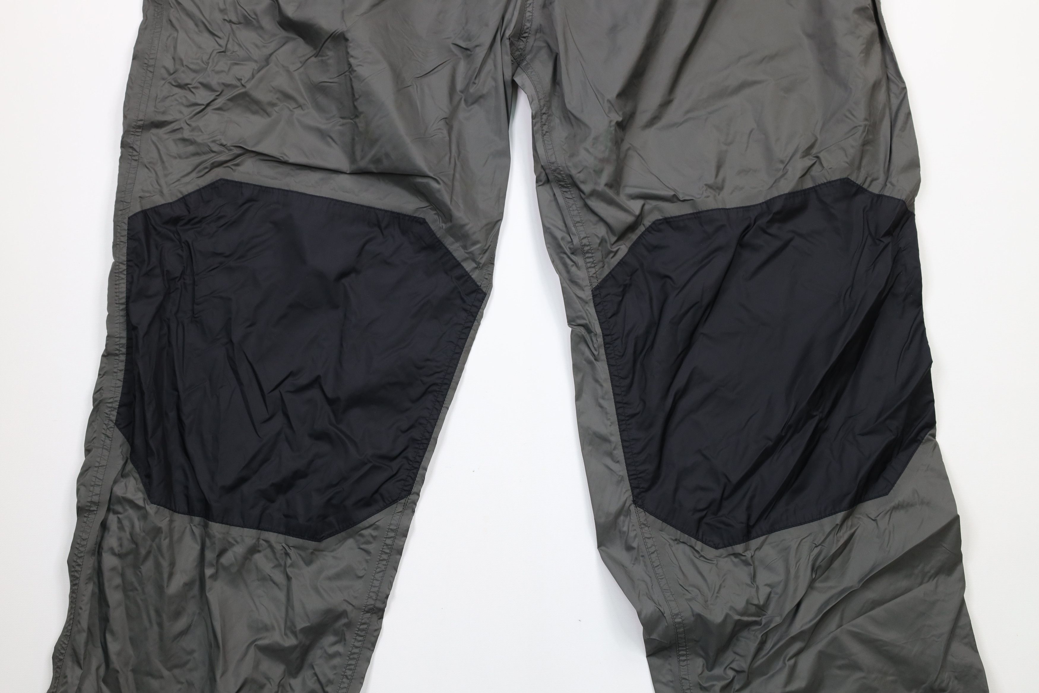 Cabelas × Vintage Vintage Cabelas Waterproof Wide Leg Rain Pants Nylon Gray Size US 40 / EU 56 - 3 Thumbnail