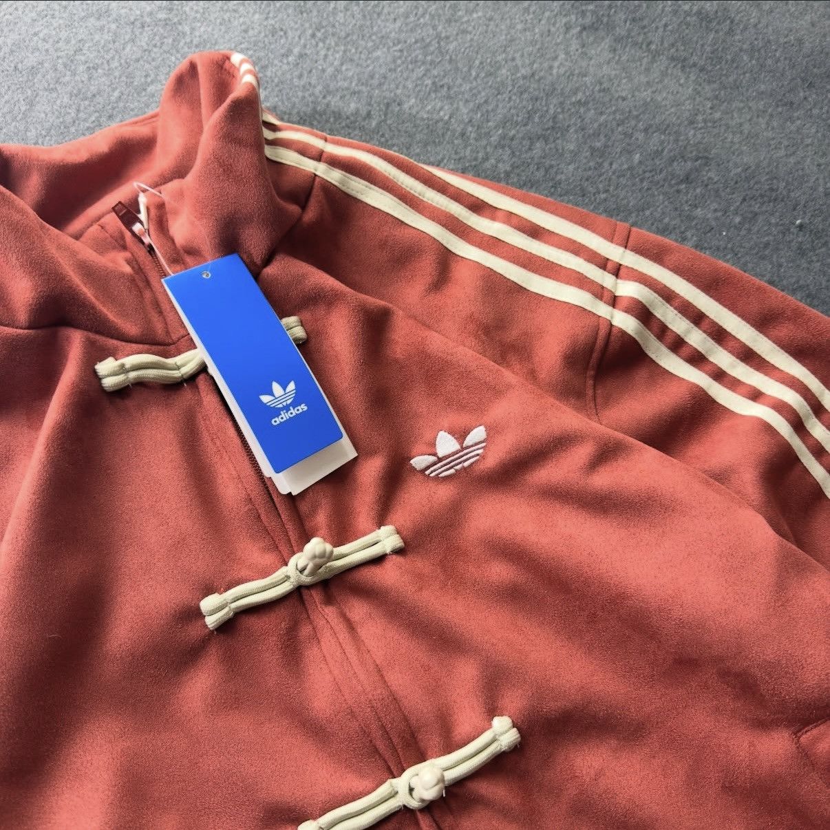 Adidas Adidas Chinese Jacket Size US M / EU 48-50 / 2 - 4 Thumbnail
