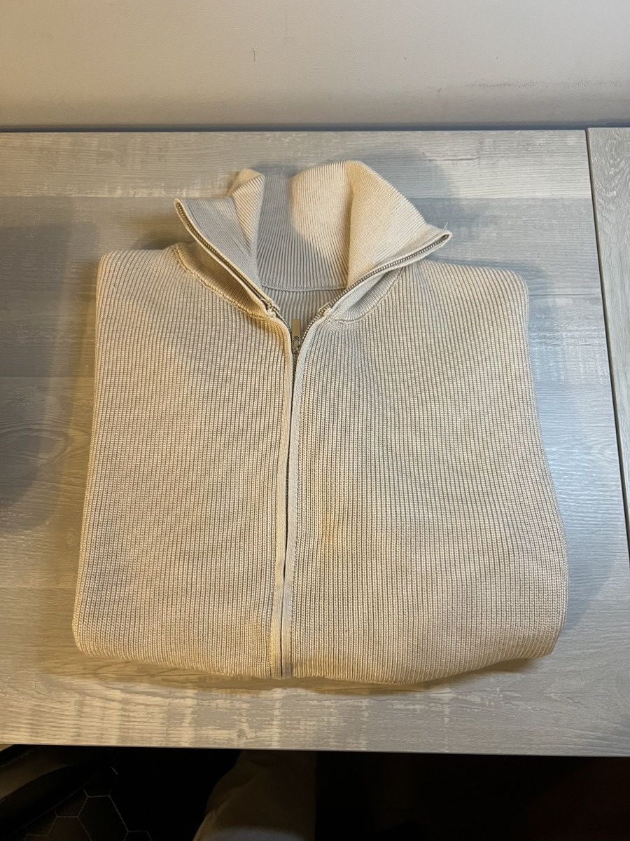 Uniqlo Beige cardigan zip up with pockets Size US S / EU 44-46 / 1 - 1 Thumbnail