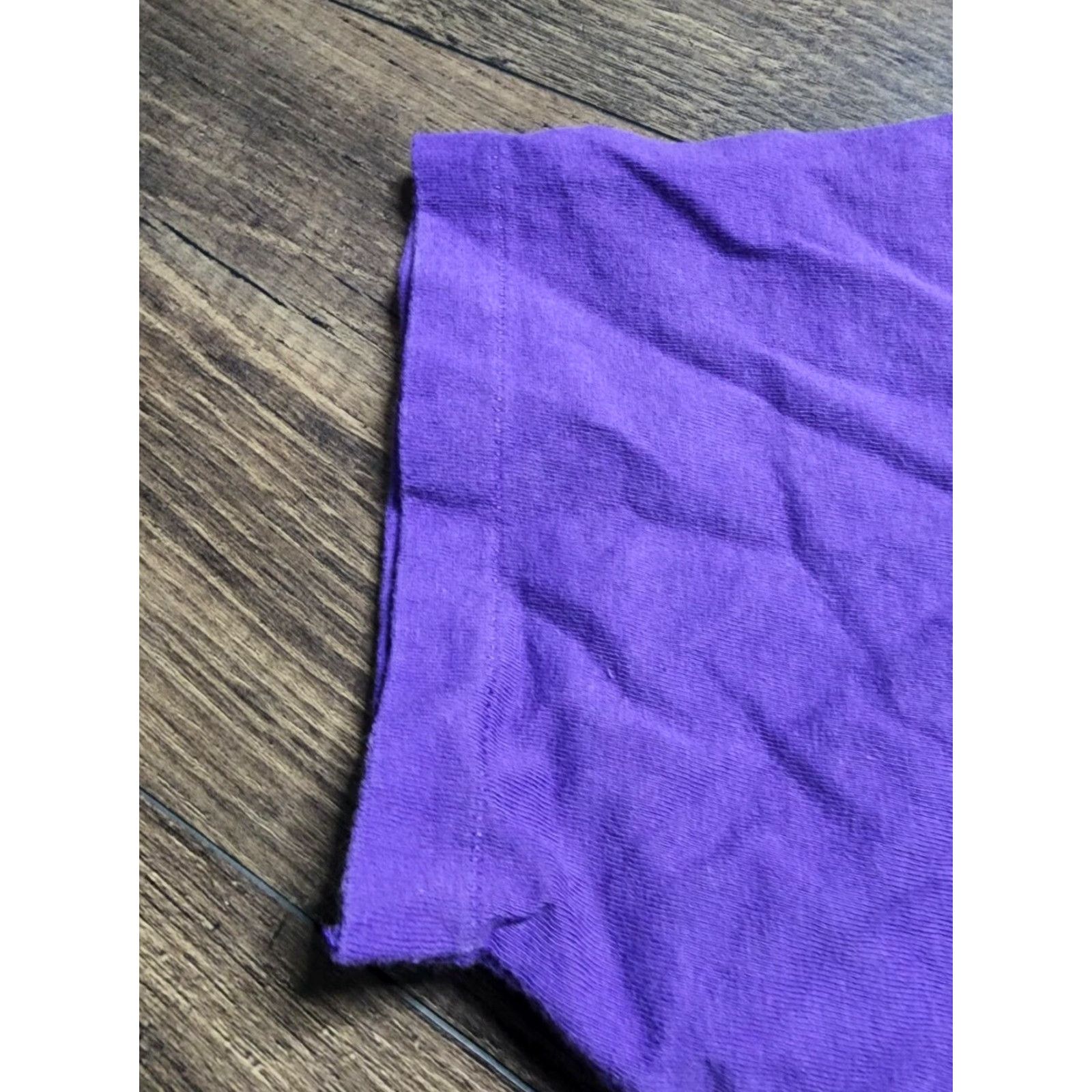 Hanes VINTAGE Hanes XL Purple Lake Louise Canada Goose Single Stitch T-Shirt 80s Mens Size US XL / EU 56 / 4 - 3 Thumbnail