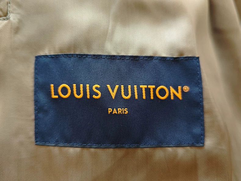 Louis Vuitton Louis Vuitton 23fw show silver baseball jacket 2501-Nextarr Size US M / EU 48-50 / 2 - 4 Thumbnail